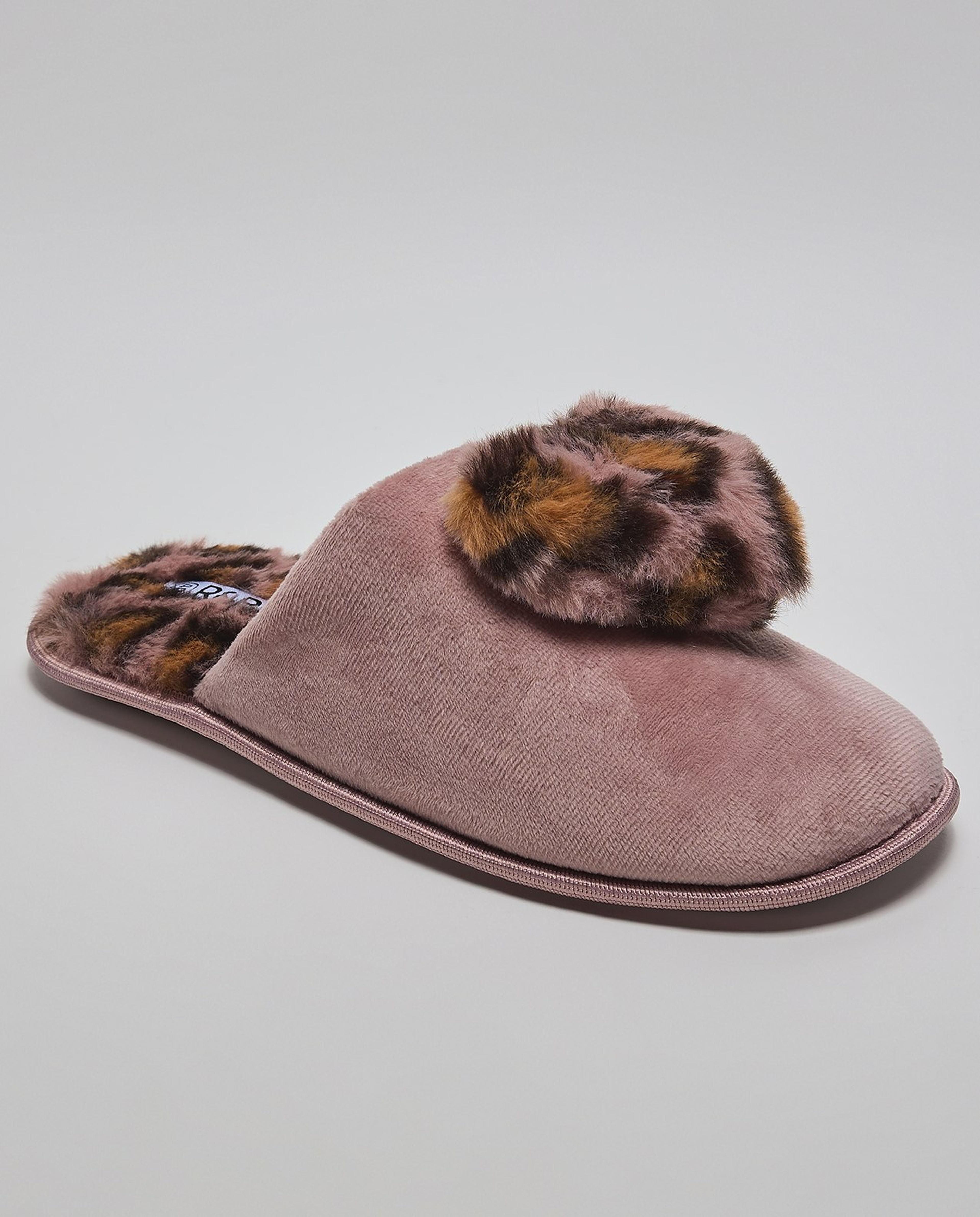 Appliqued Bedroom Slippers