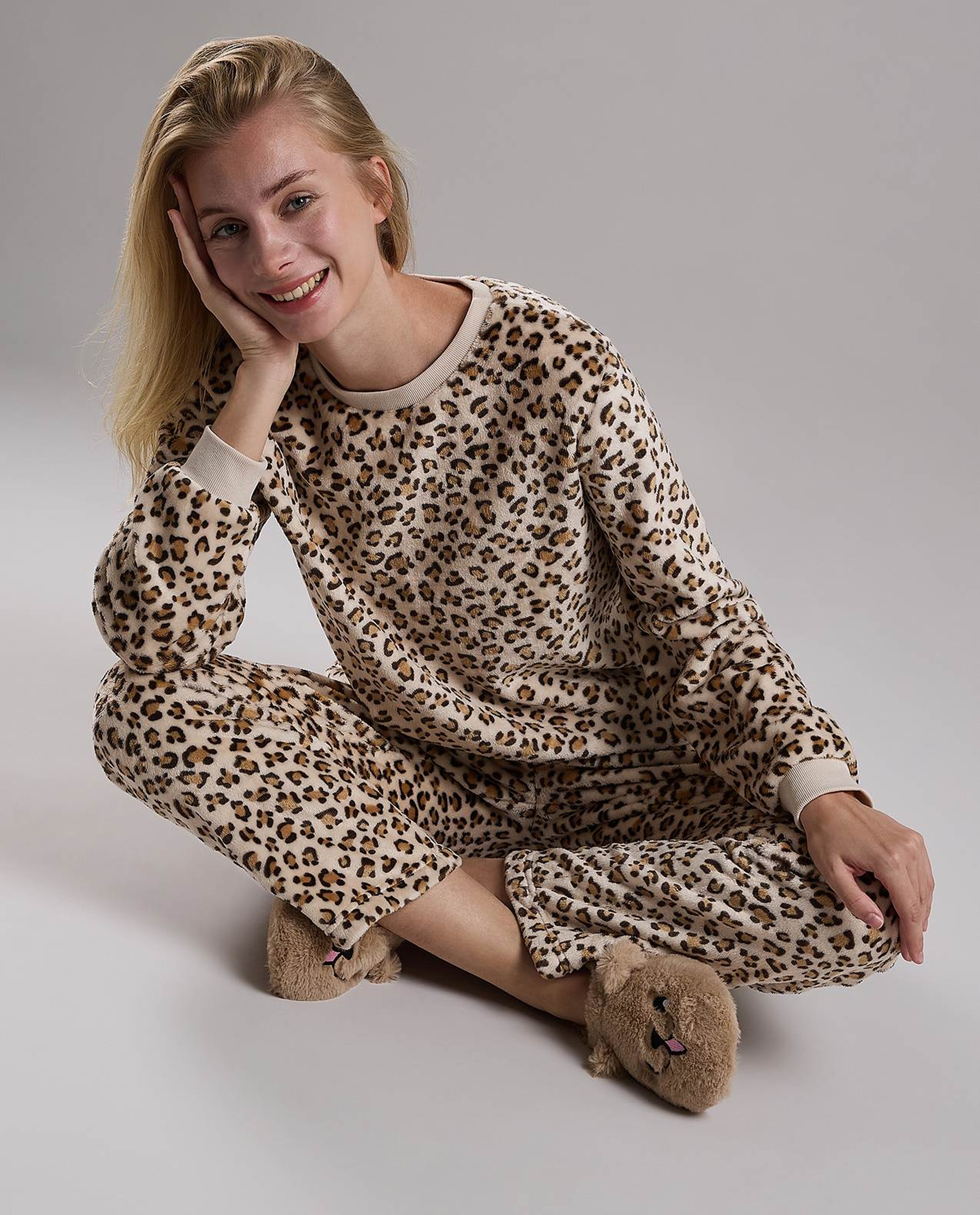 Animal Patterned Fleece Pyjama Set