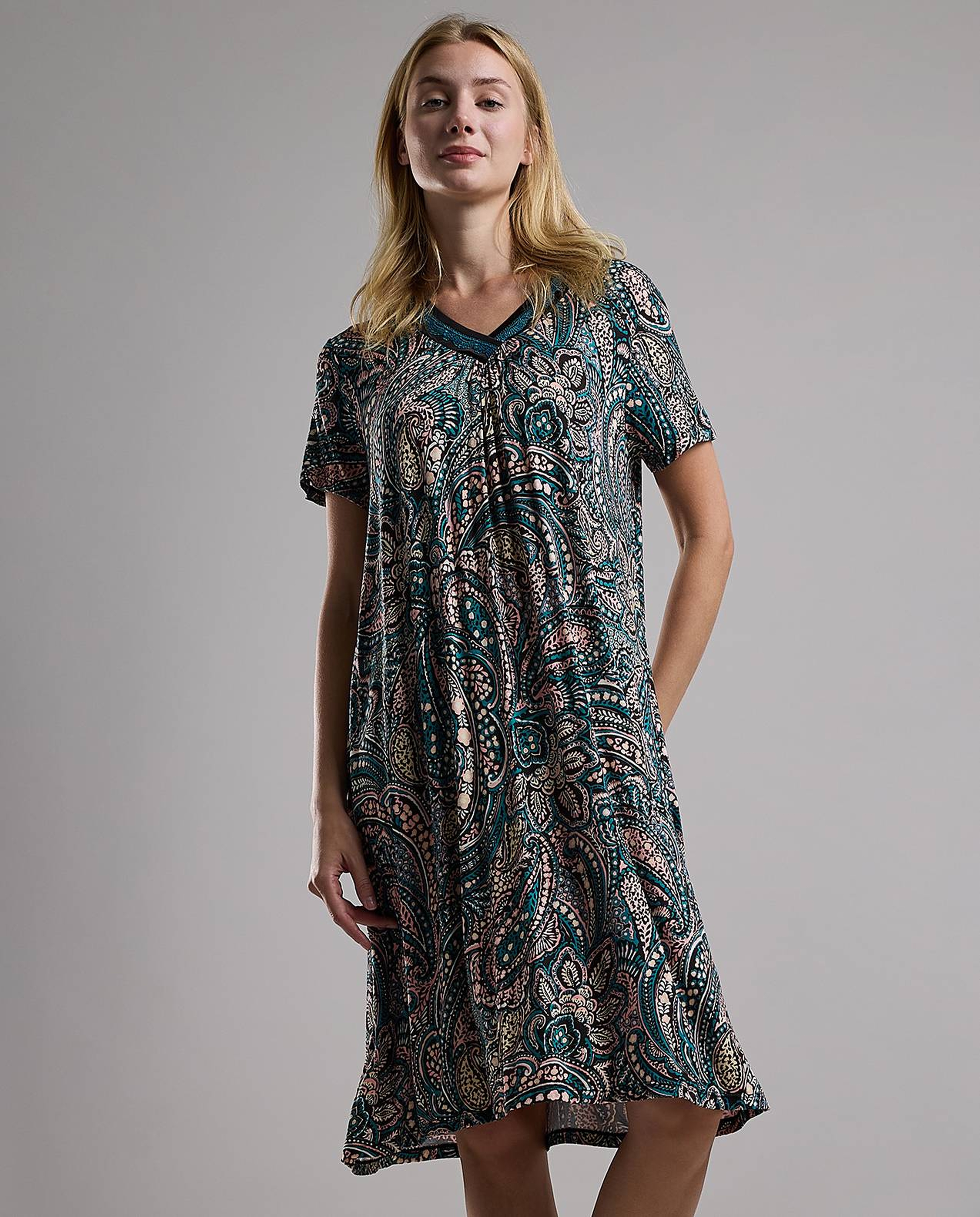 Patterned Nightdress with Short Sleeves