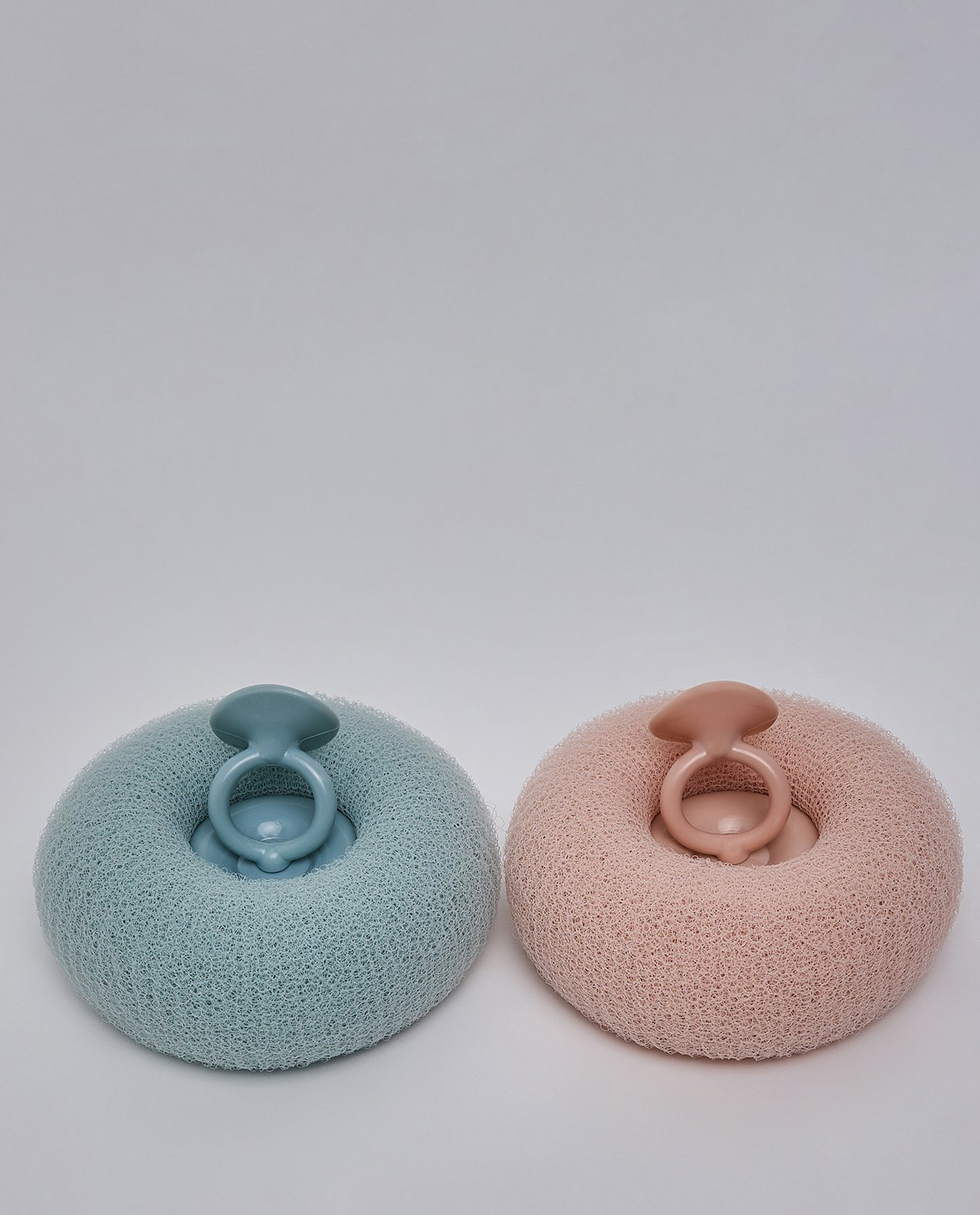 2 Pack Exfoliating Bath Scrubber