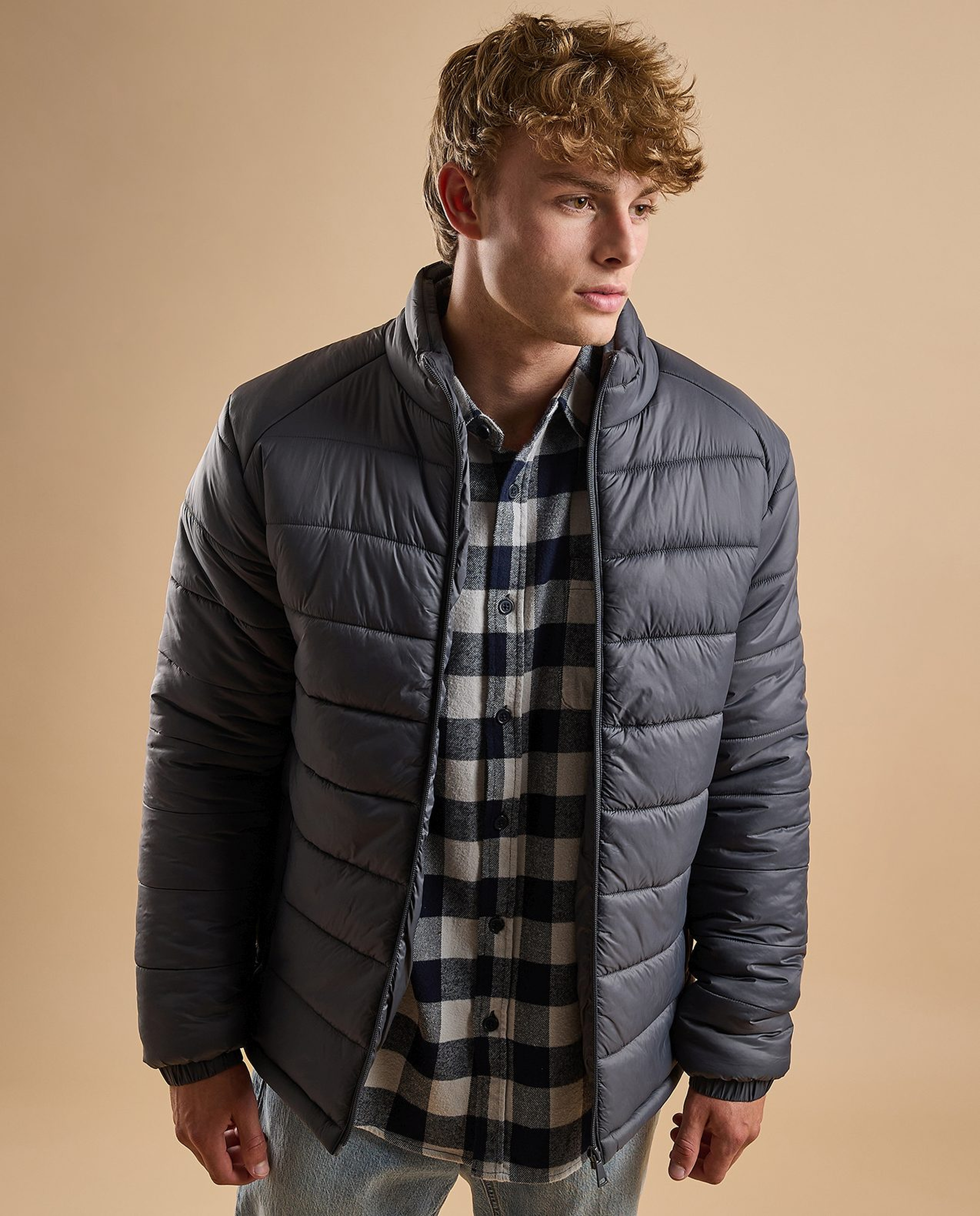 Quilted Puffer Jacket with Zipper Closure