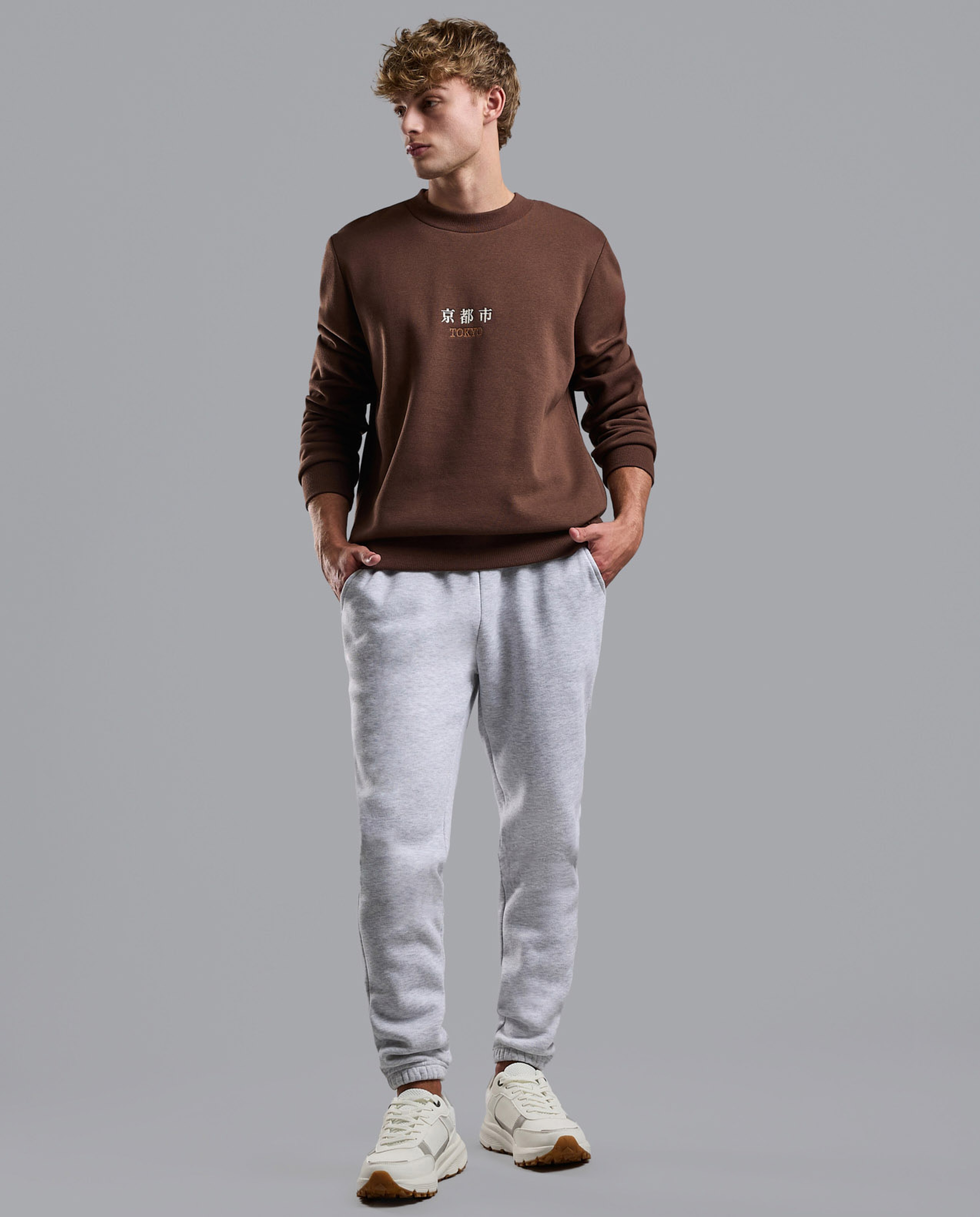 Embroidered Sweatshirt with Crew Neck and Long Sleeves