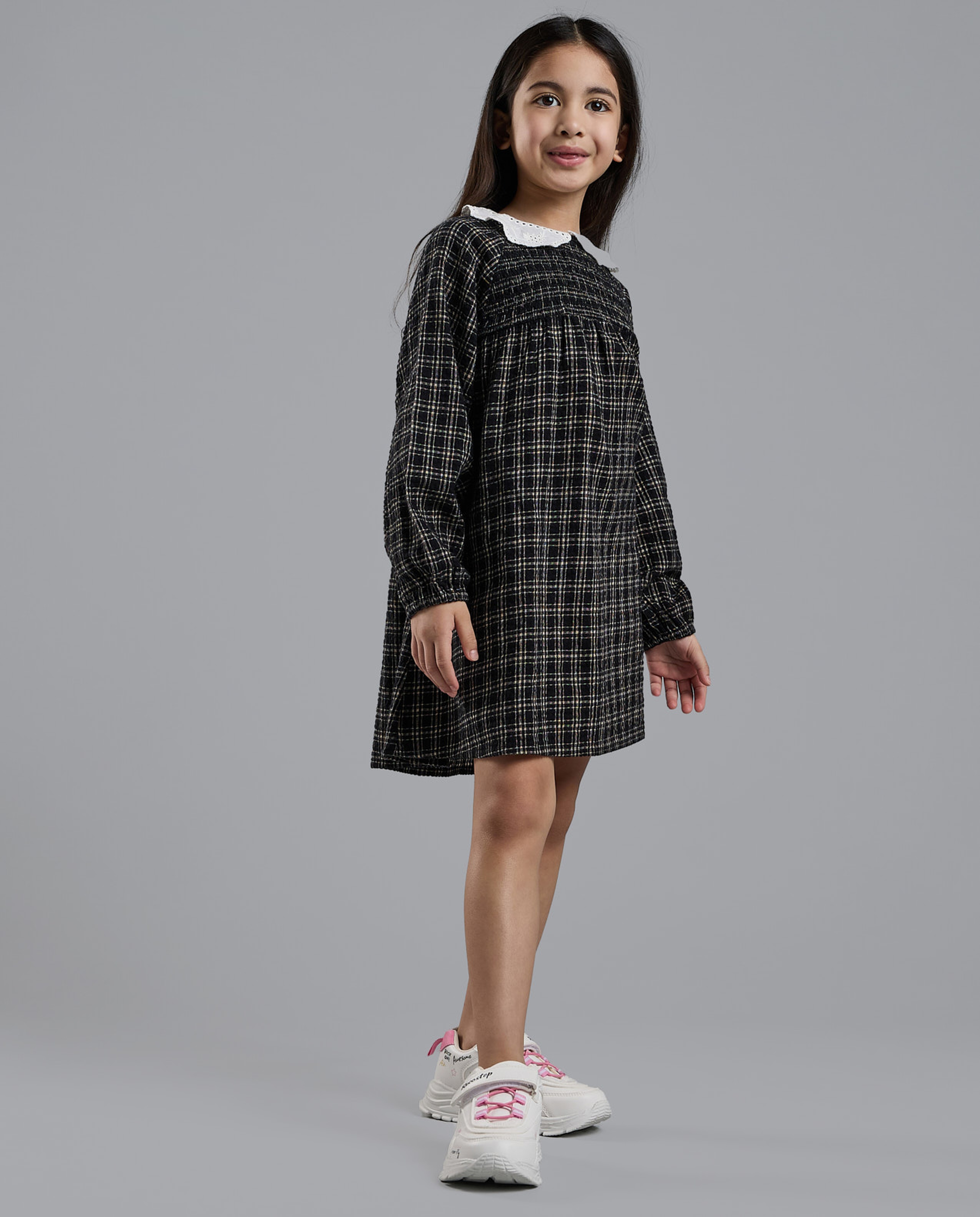 Plaid A-Line Dress with Baby Collar and Long Sleeves