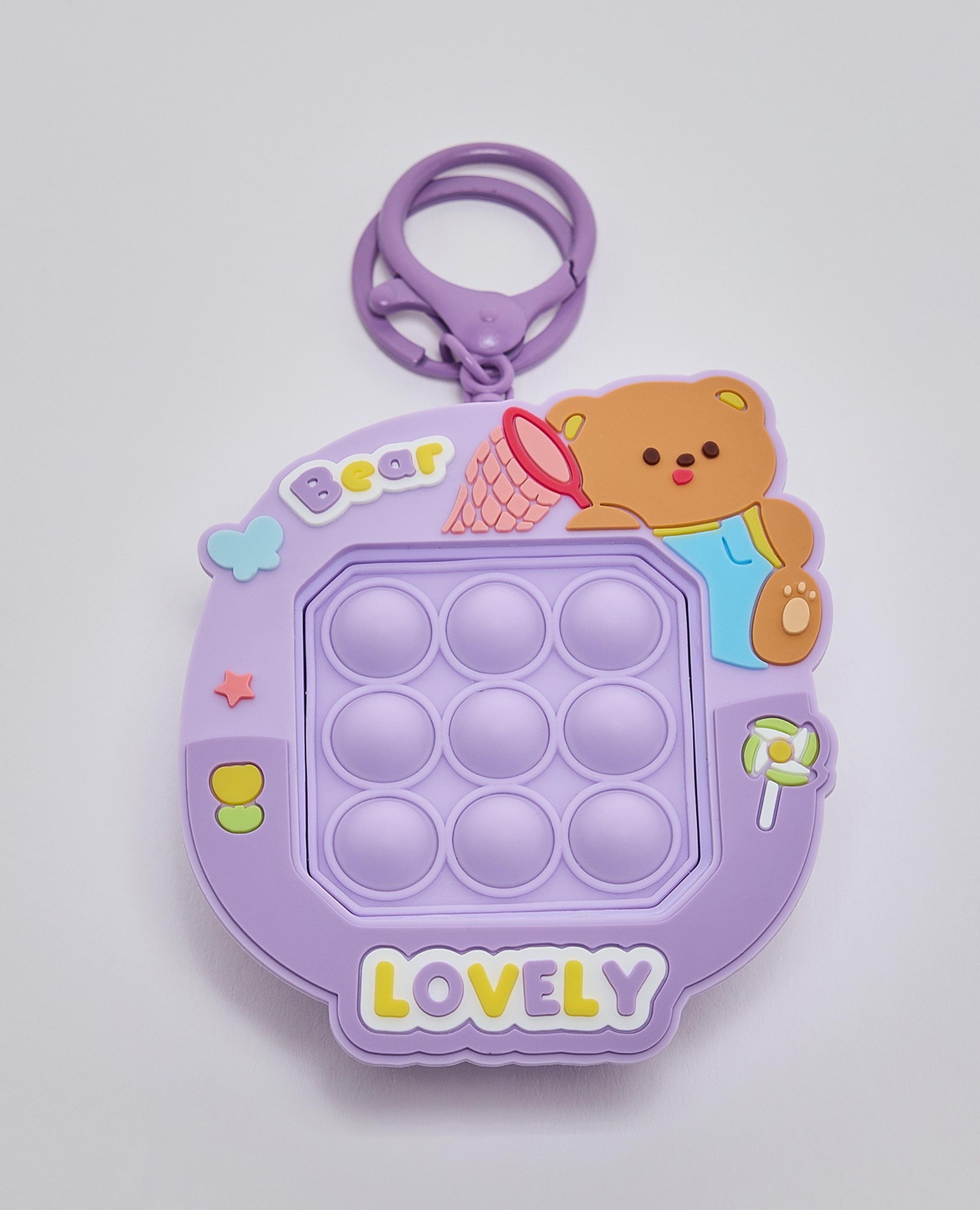 ميدالية مفاتيح بوب إت