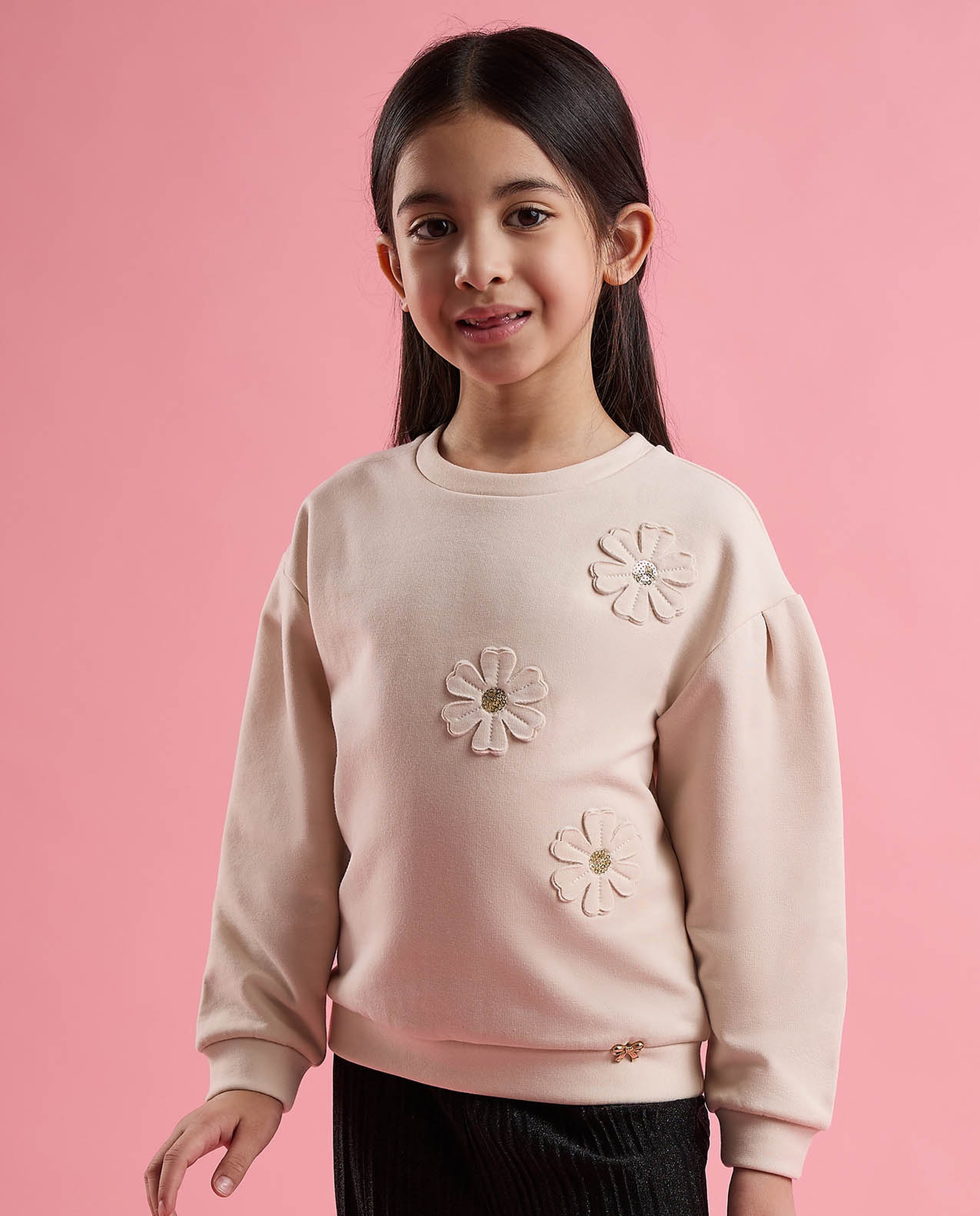 Appliqued Clothing Set