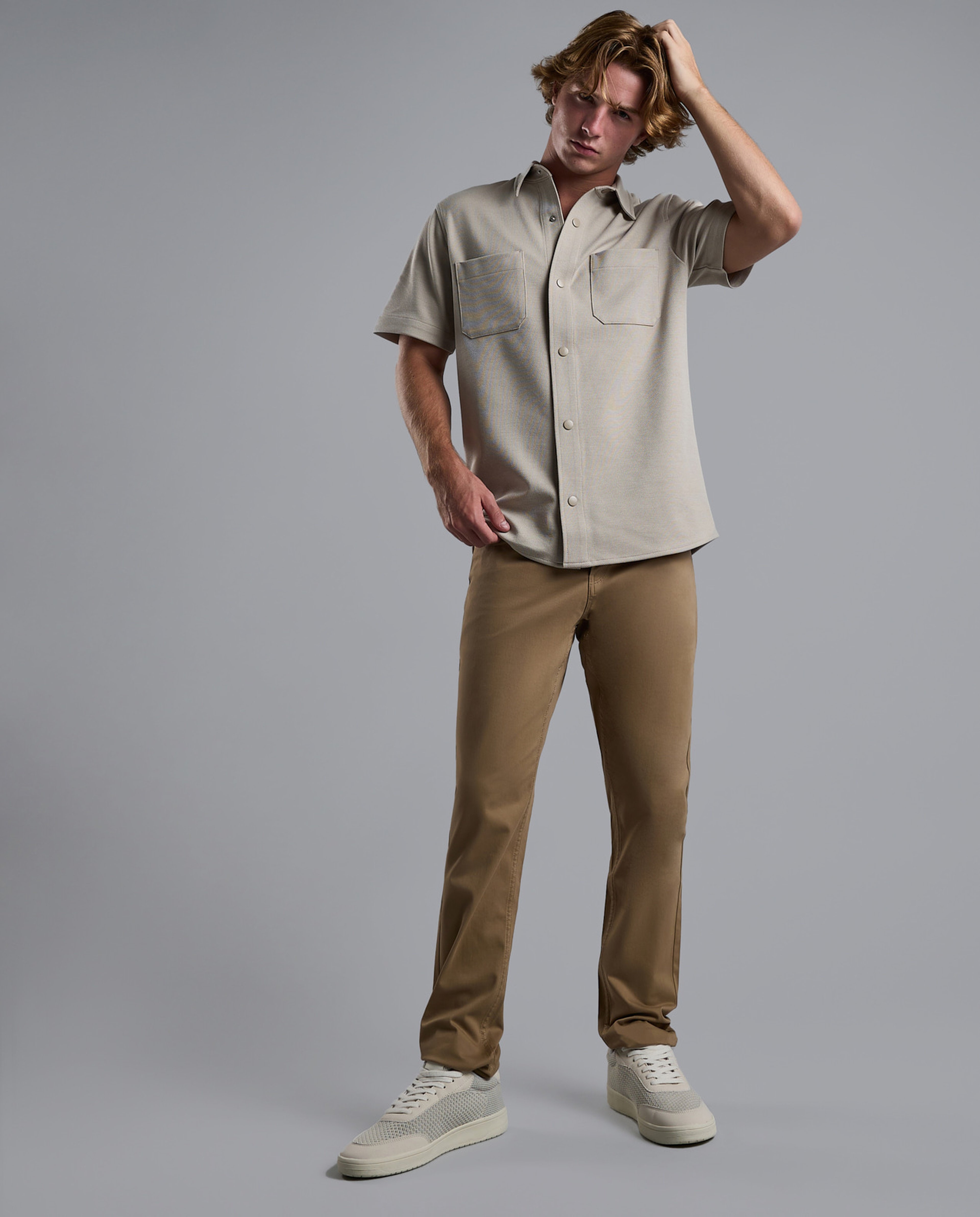 Solid Shirt with Classic Shirt with Short Sleeves