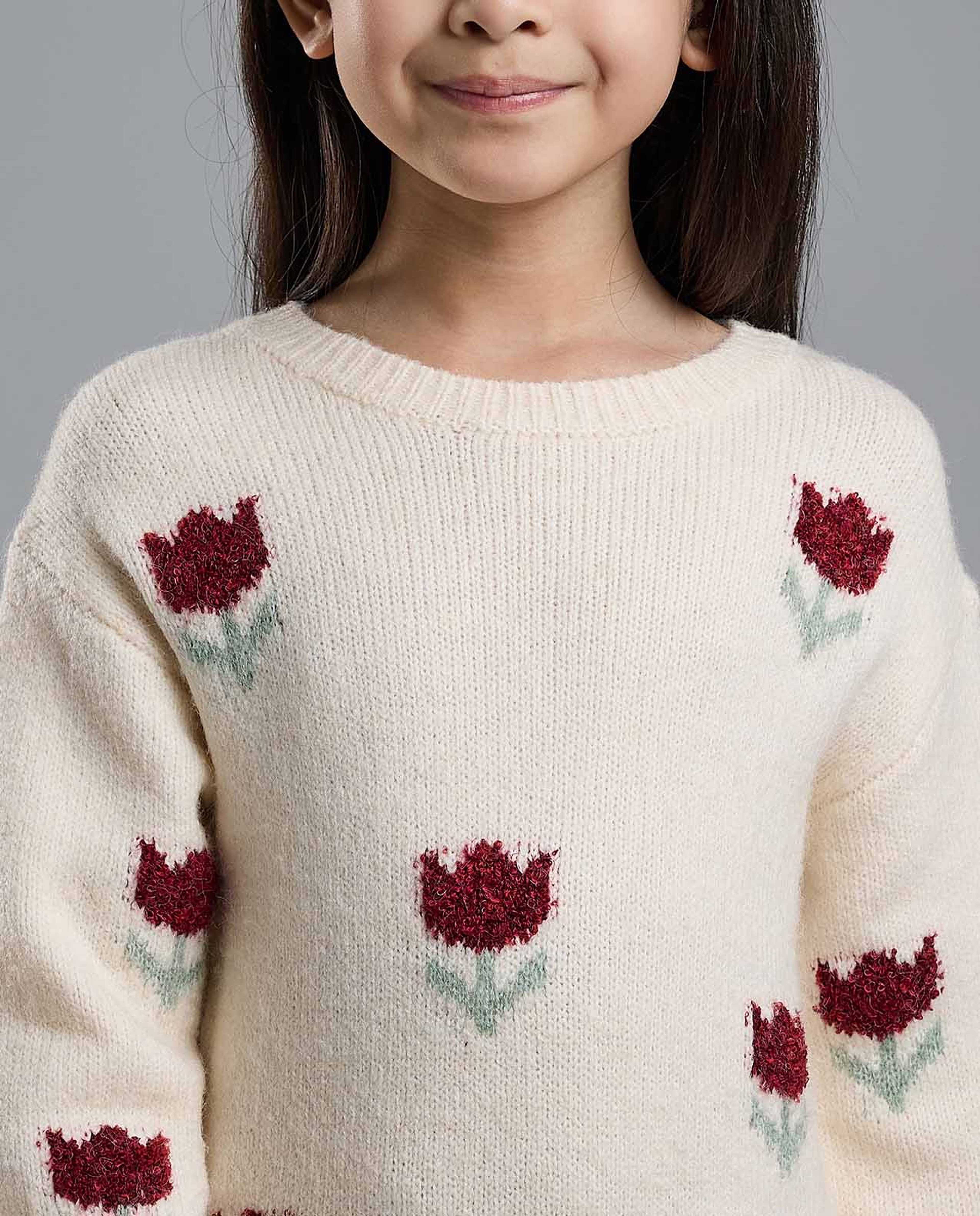 Patterned Sweater with Crew Neck and Long Sleeves