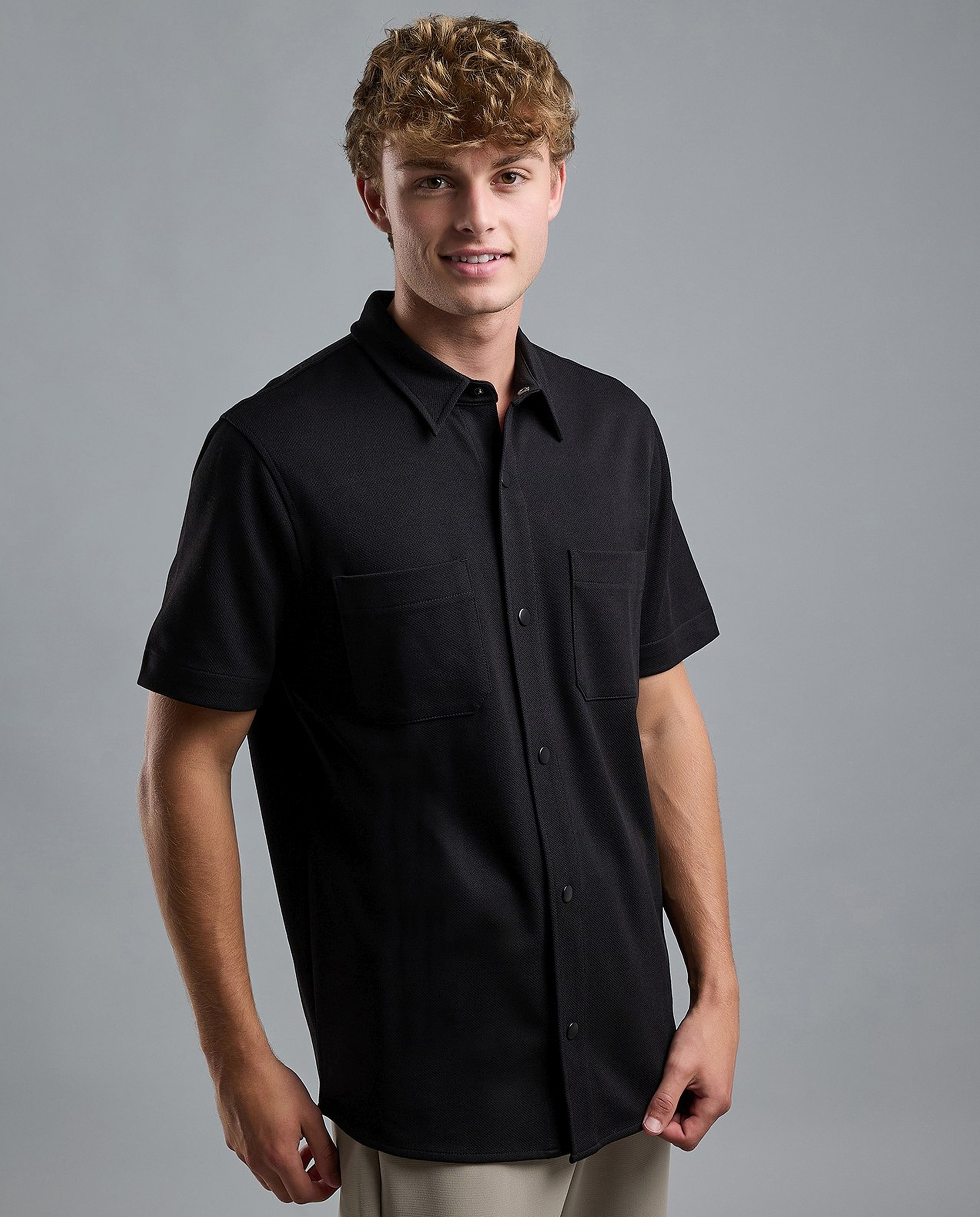 Solid Shirt with Classic Shirt with Short Sleeves