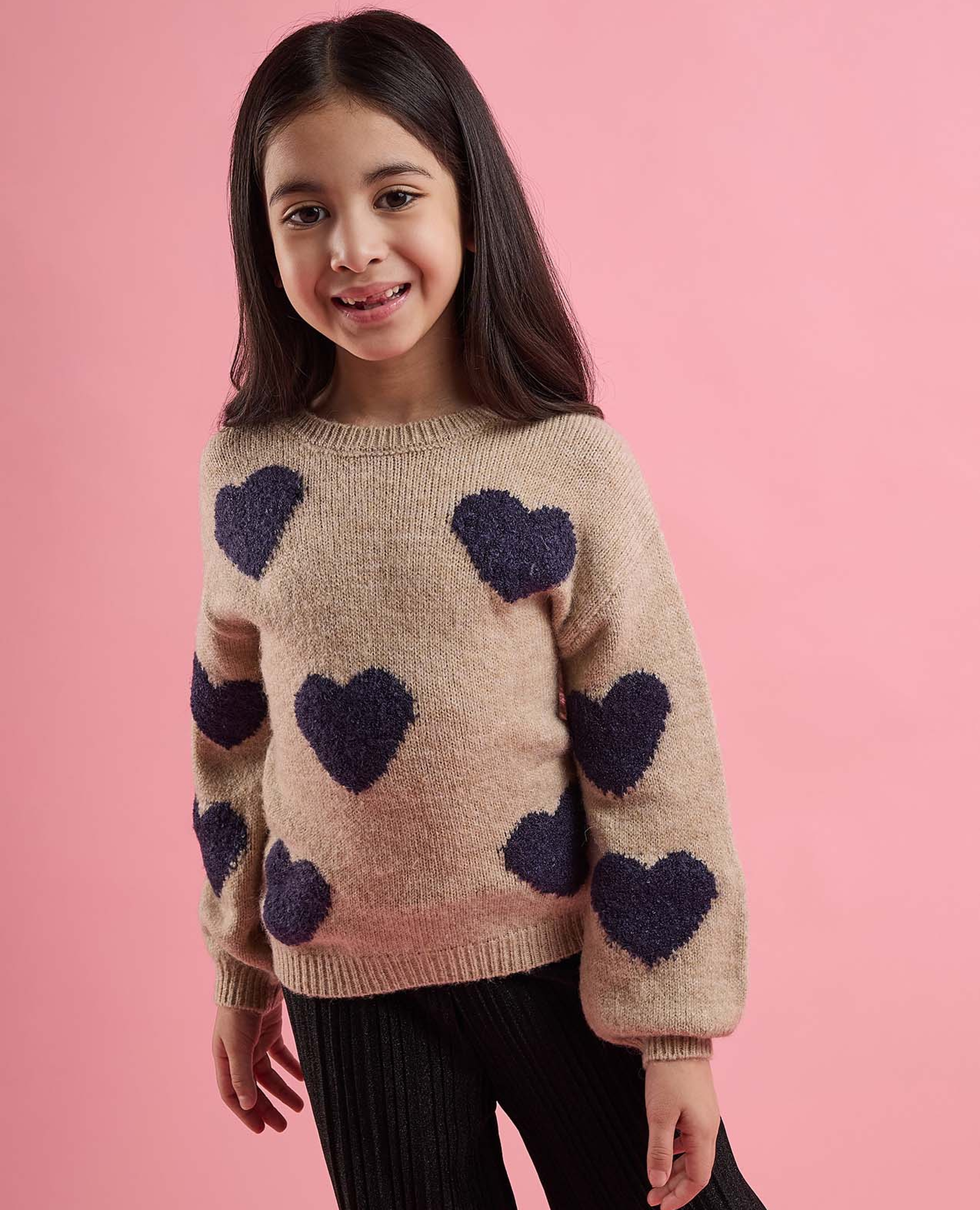 سترة بياقة مستديرة وكم طويل