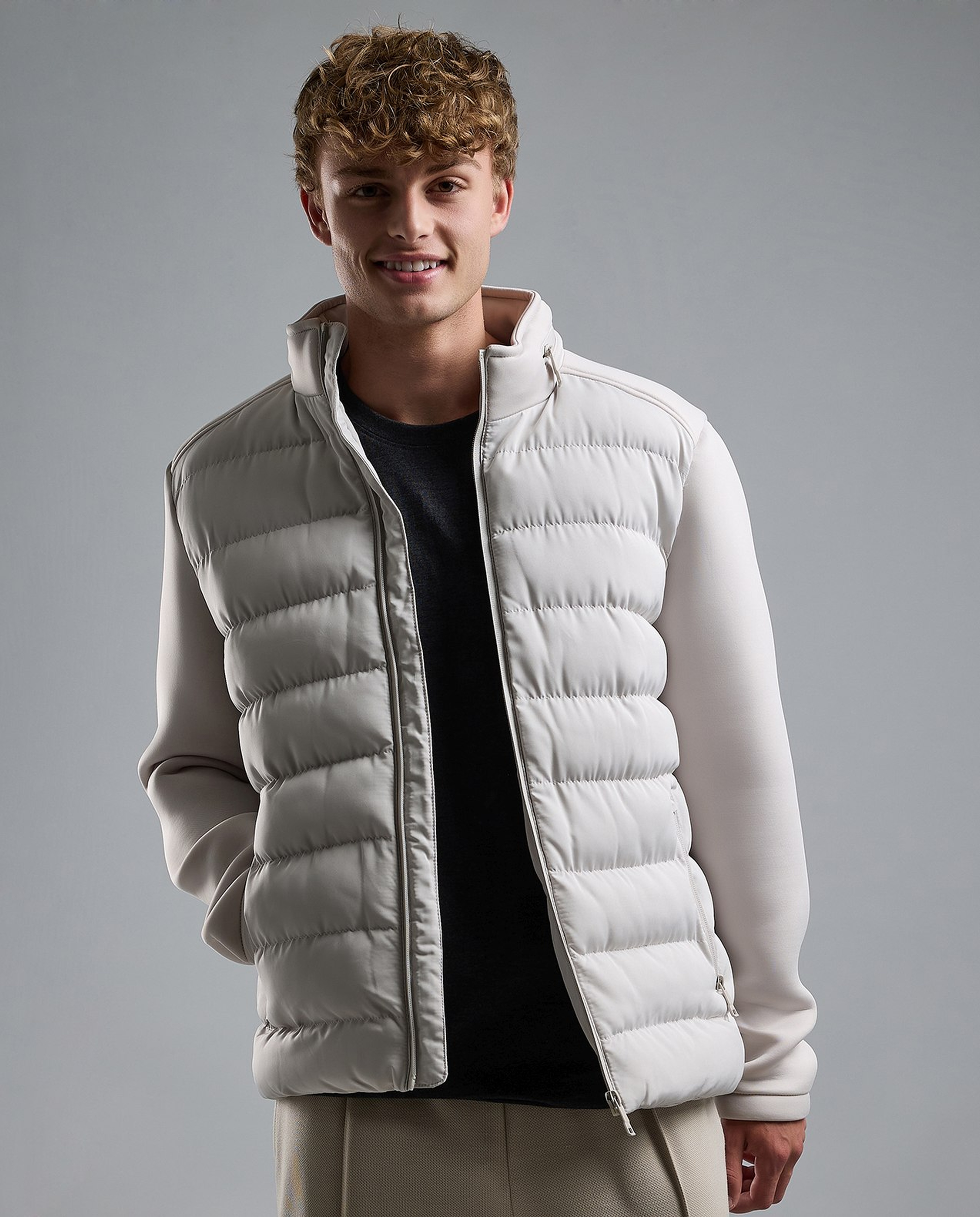 Quilted Puffer Jacket with Zipper Closure