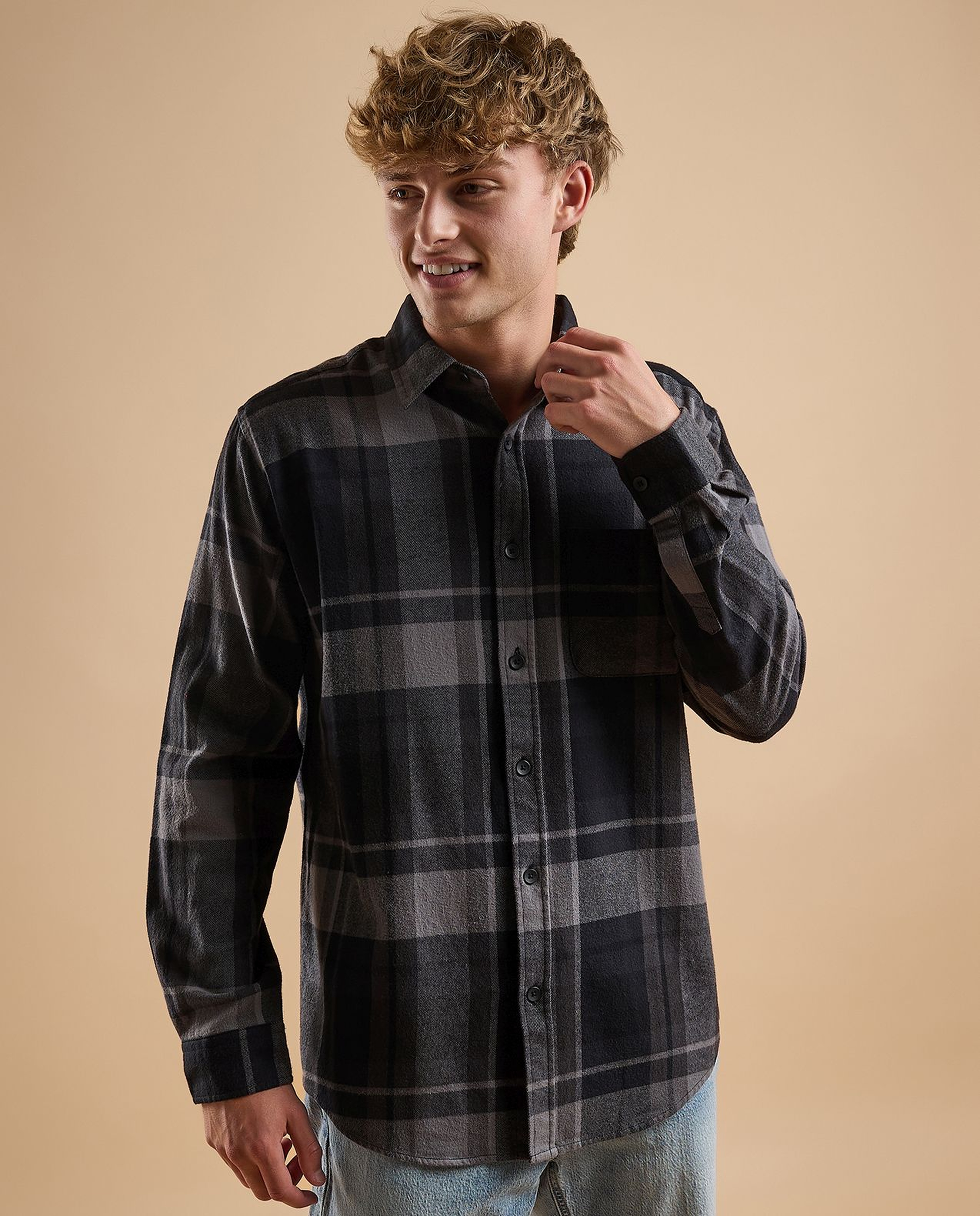 Plaid Shirt with Classic Collar and Long Sleeves