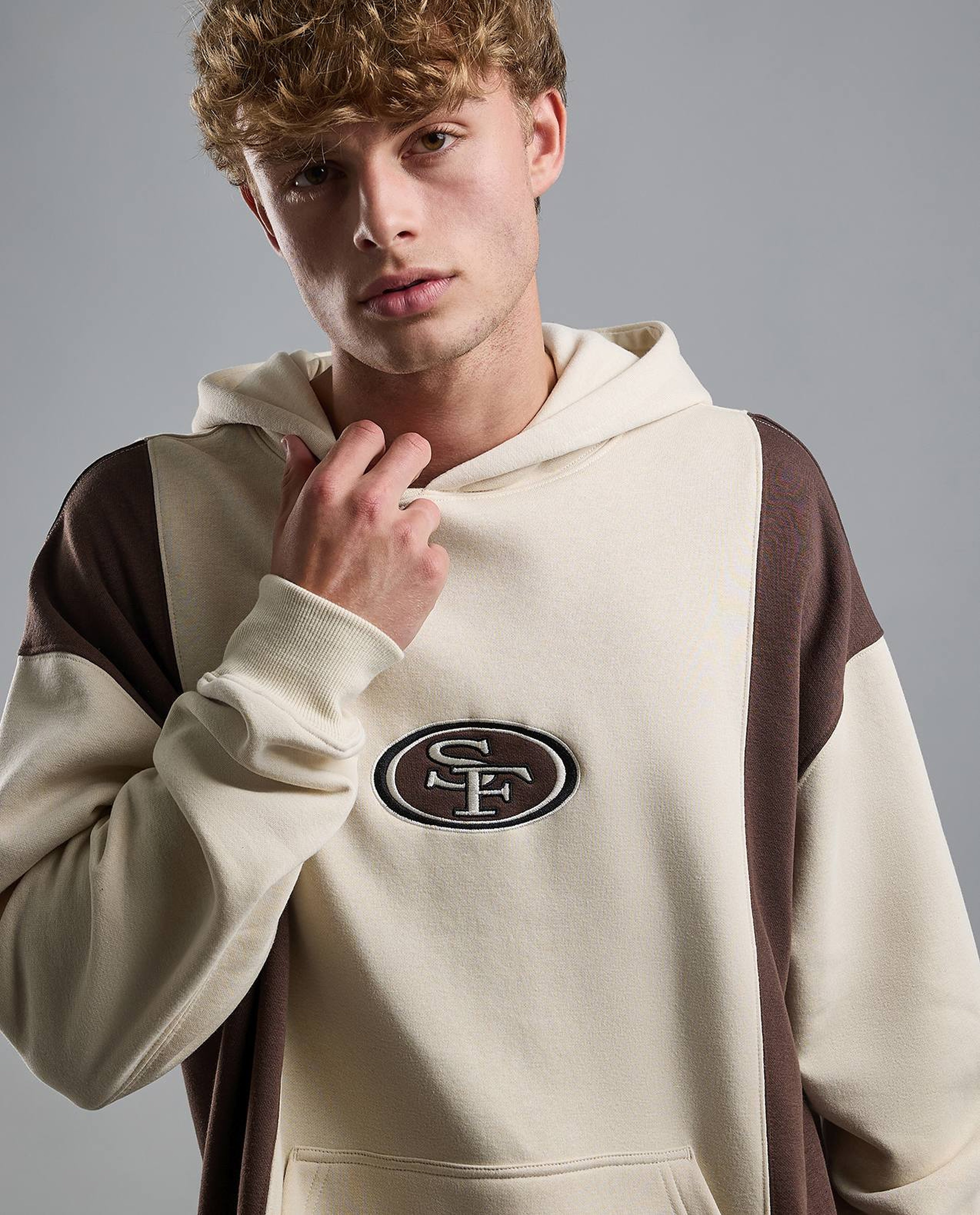 Color Block Hoodie with Long Sleeves