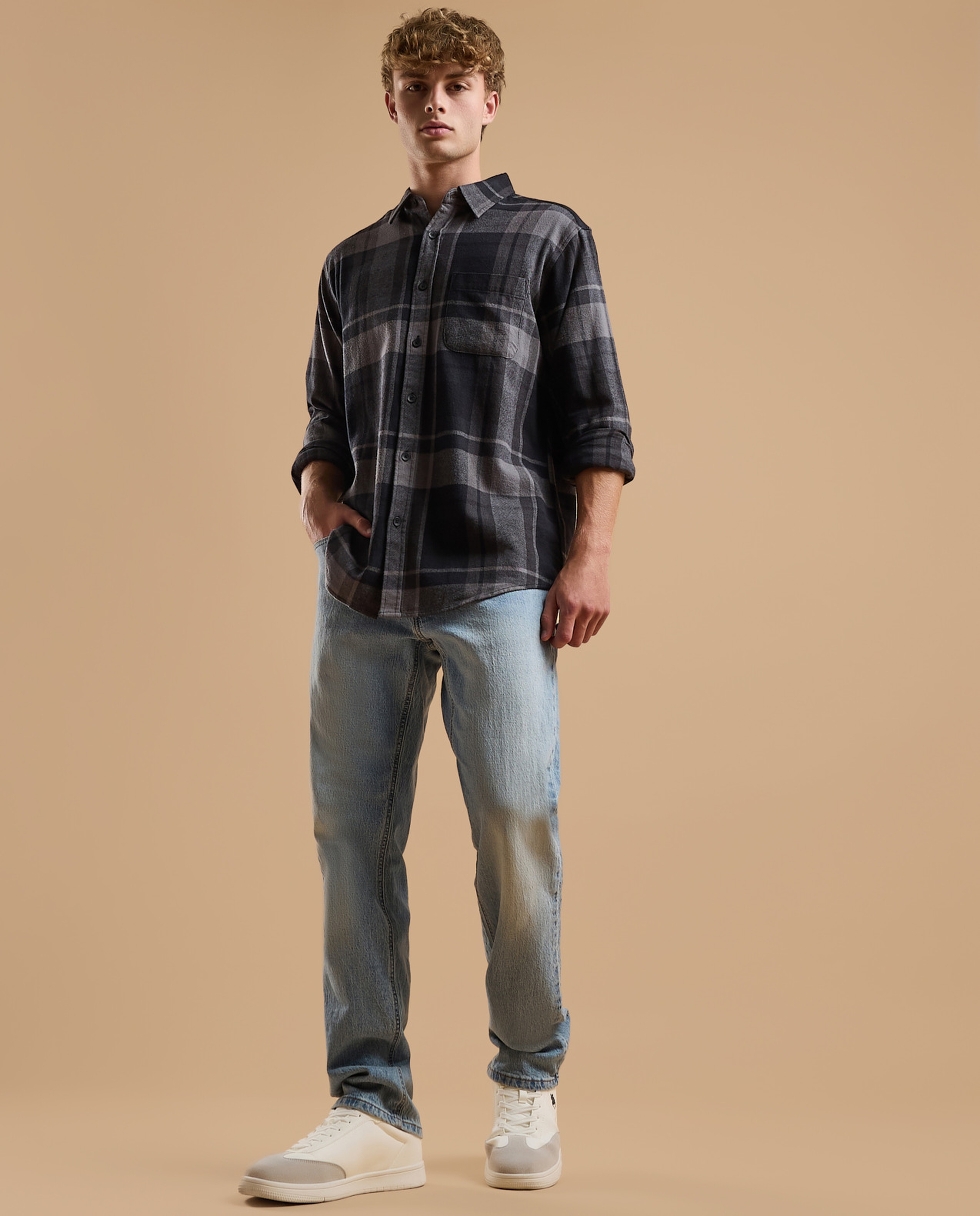 Plaid Shirt with Classic Collar and Long Sleeves