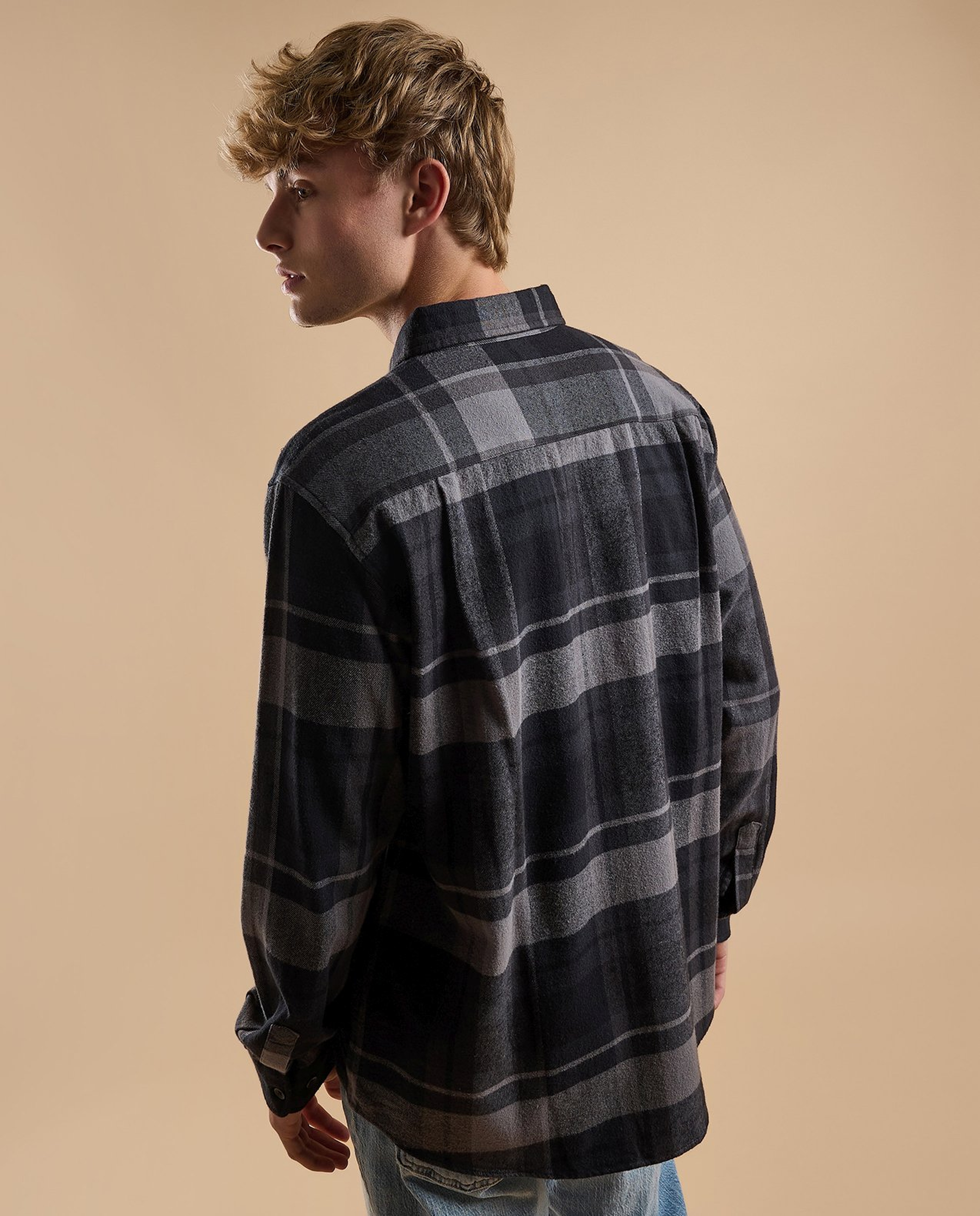 Plaid Shirt with Classic Collar and Long Sleeves