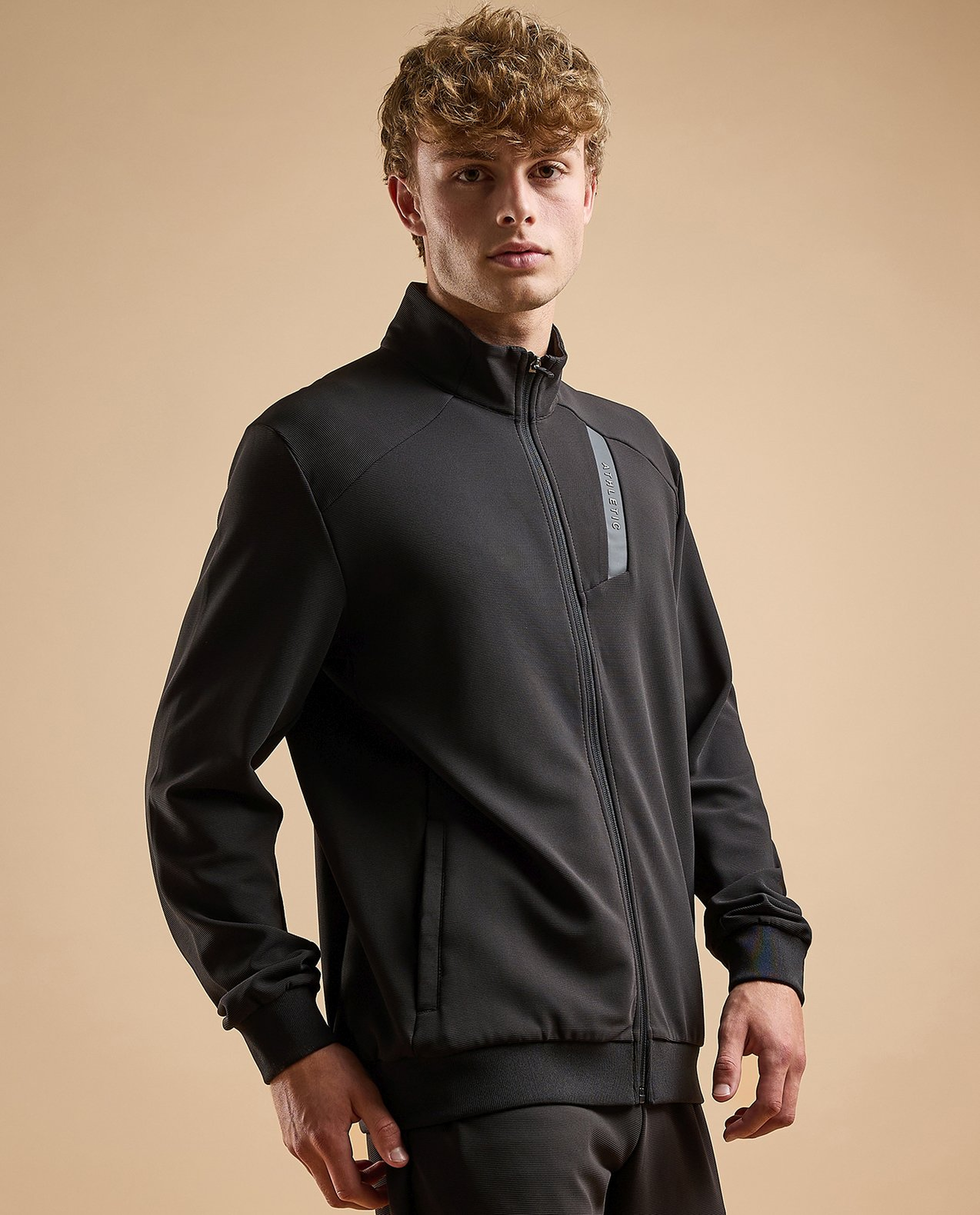 Solid Active Jacket with Zipper Closure
