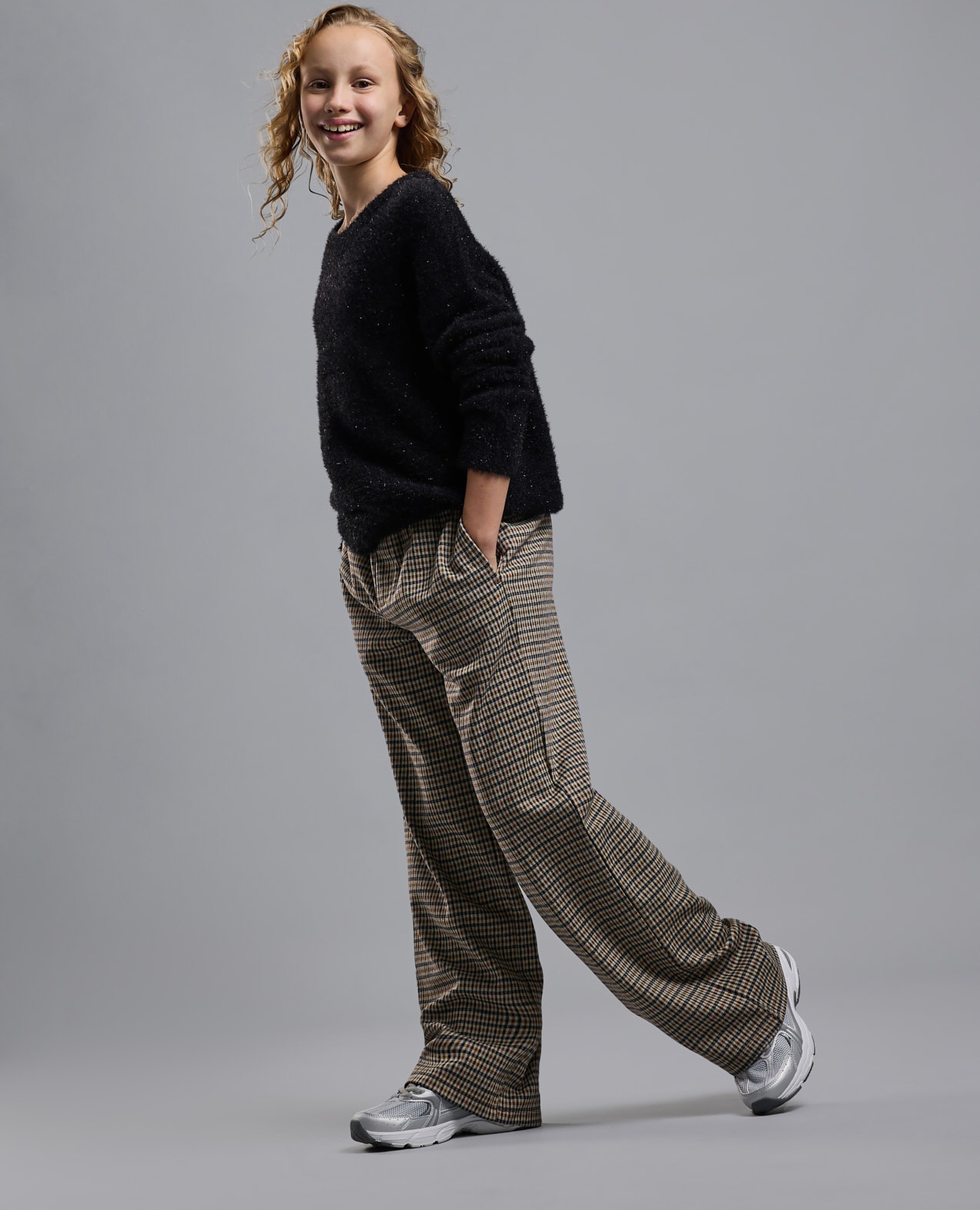 Plaid Relaxed Fit Pants with Elastic Waist