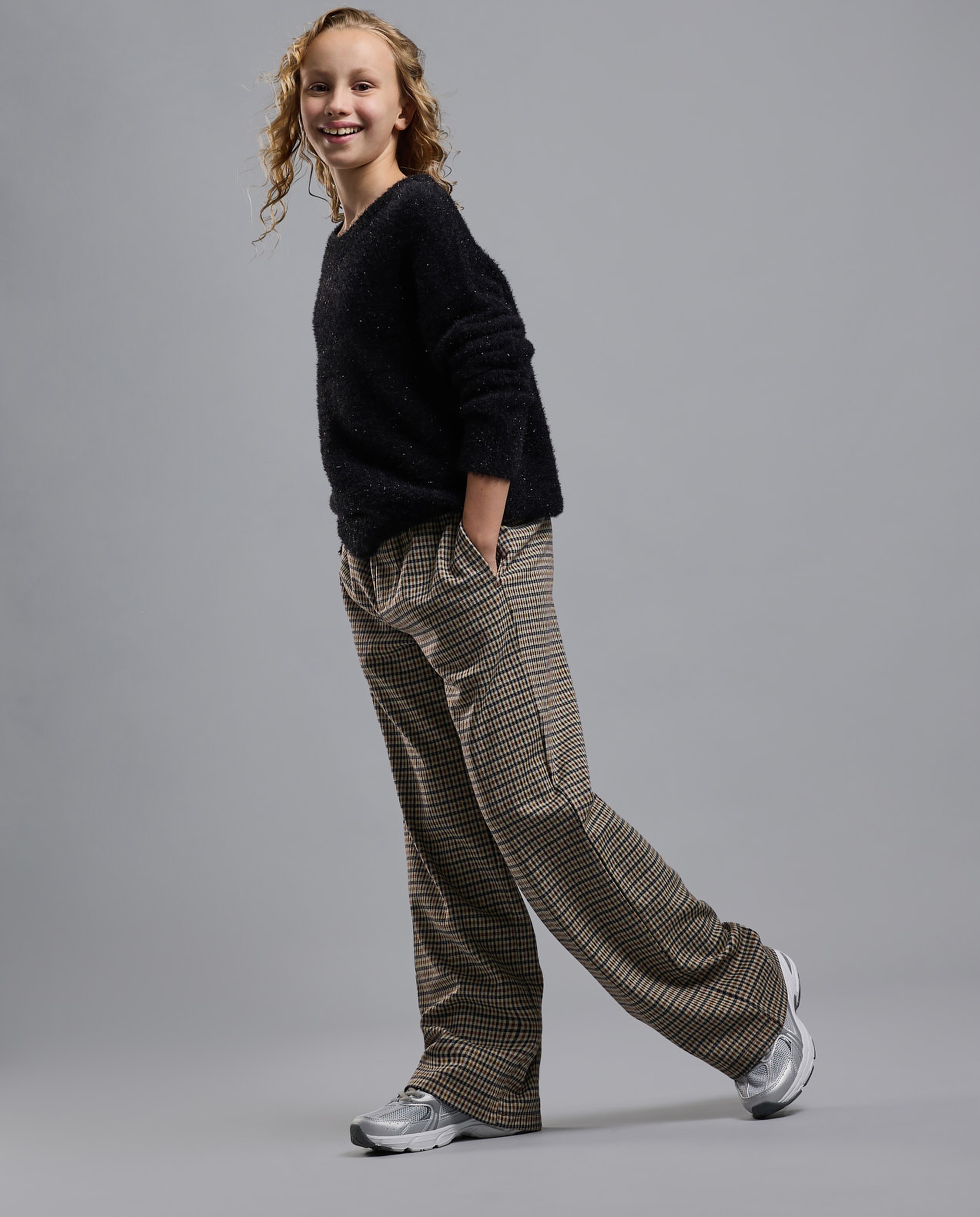 Plaid Relaxed Fit Pants with Elastic Waist