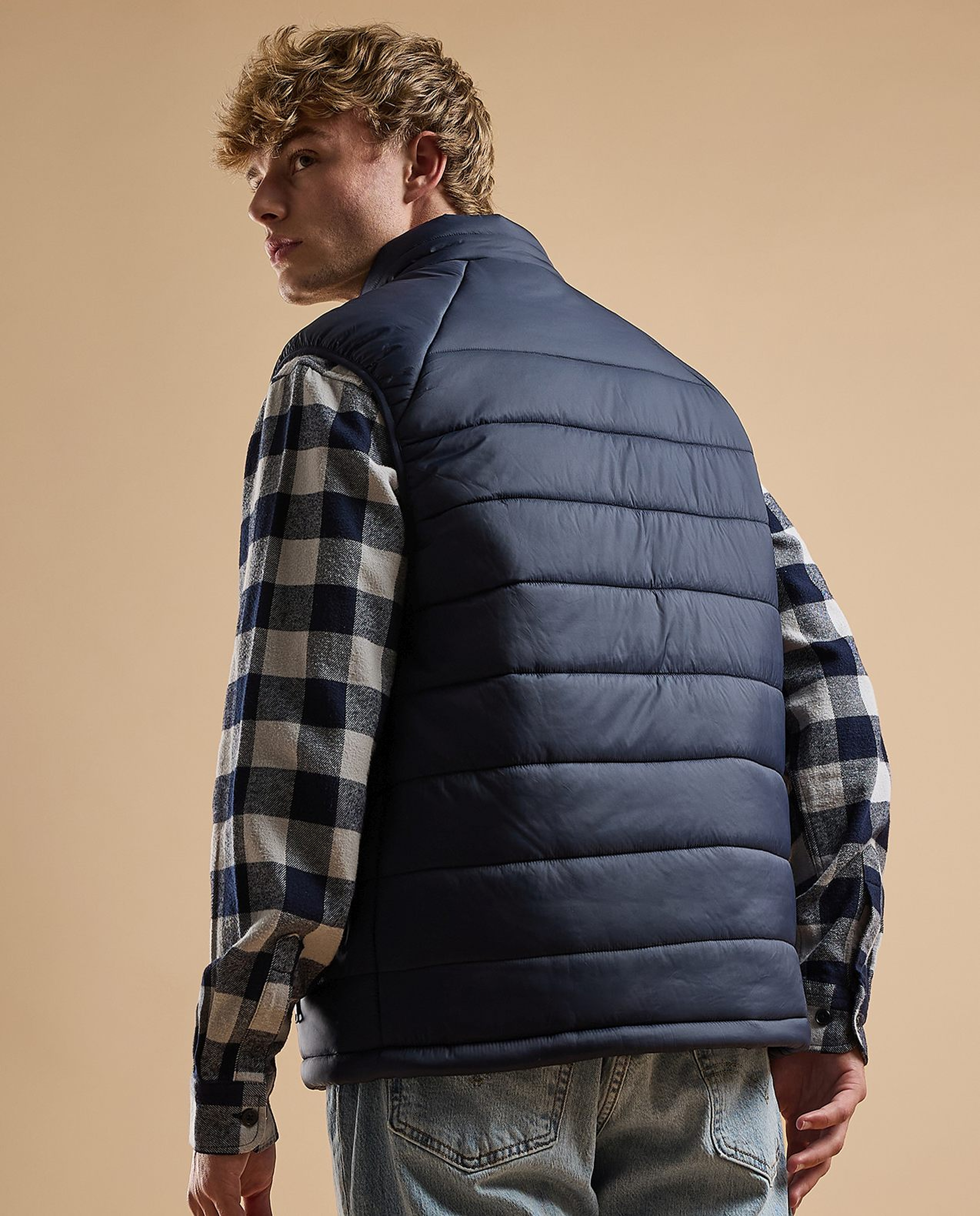 Quilted Puffer Gilet with Zipper Closure