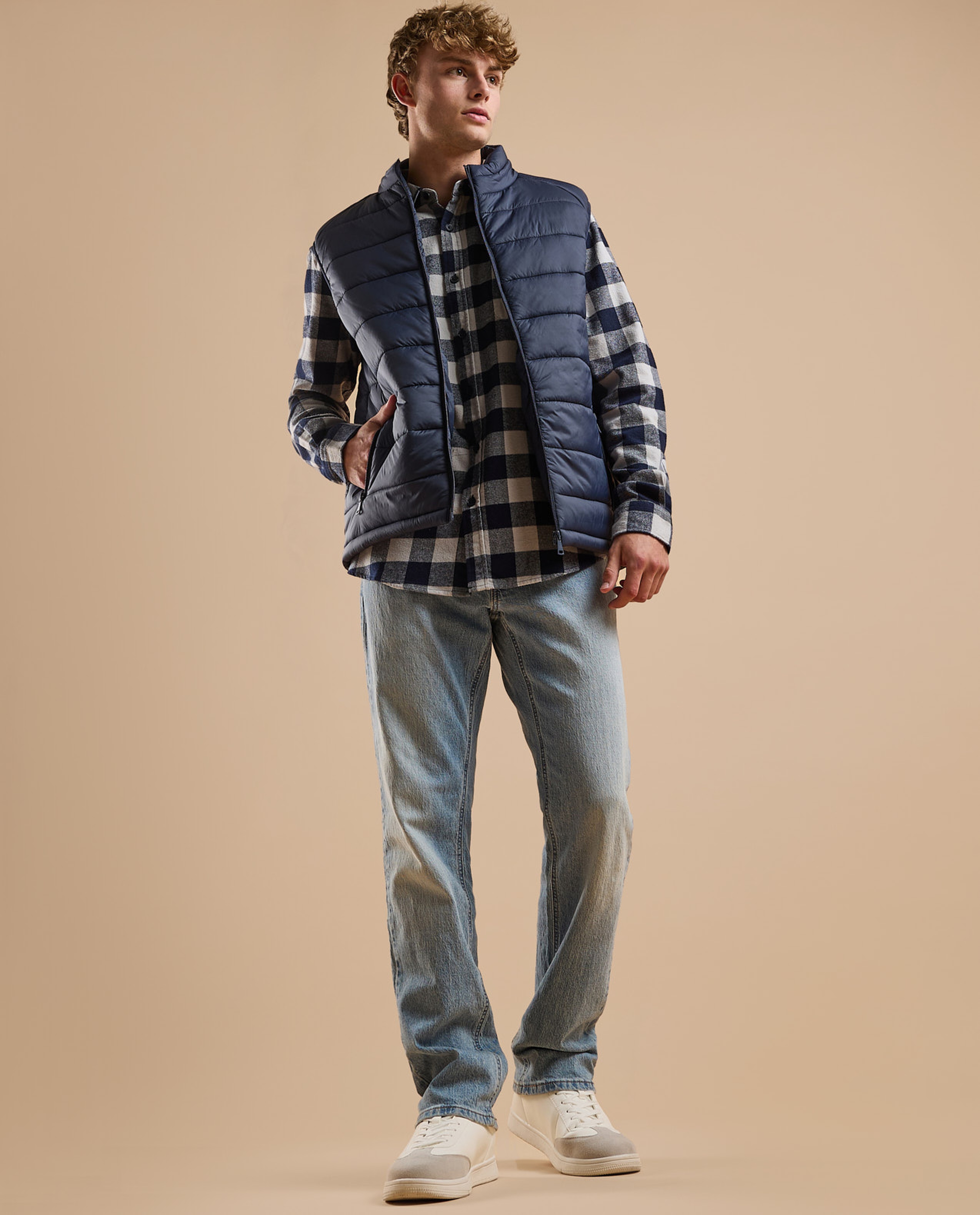 Quilted Puffer Gilet with Zipper Closure