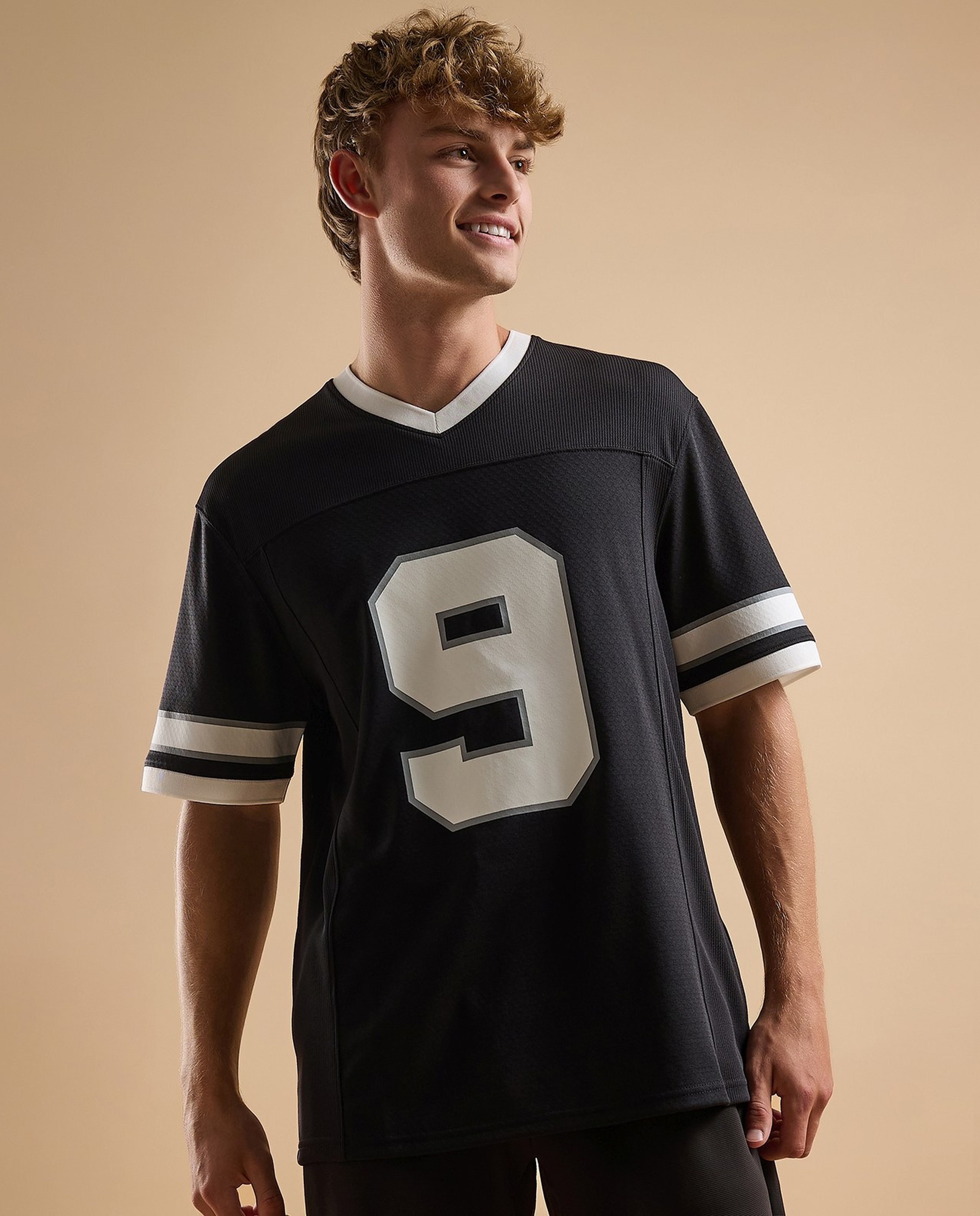 Print Detail Active T-Shirt with V-Neck and Short Sleeves