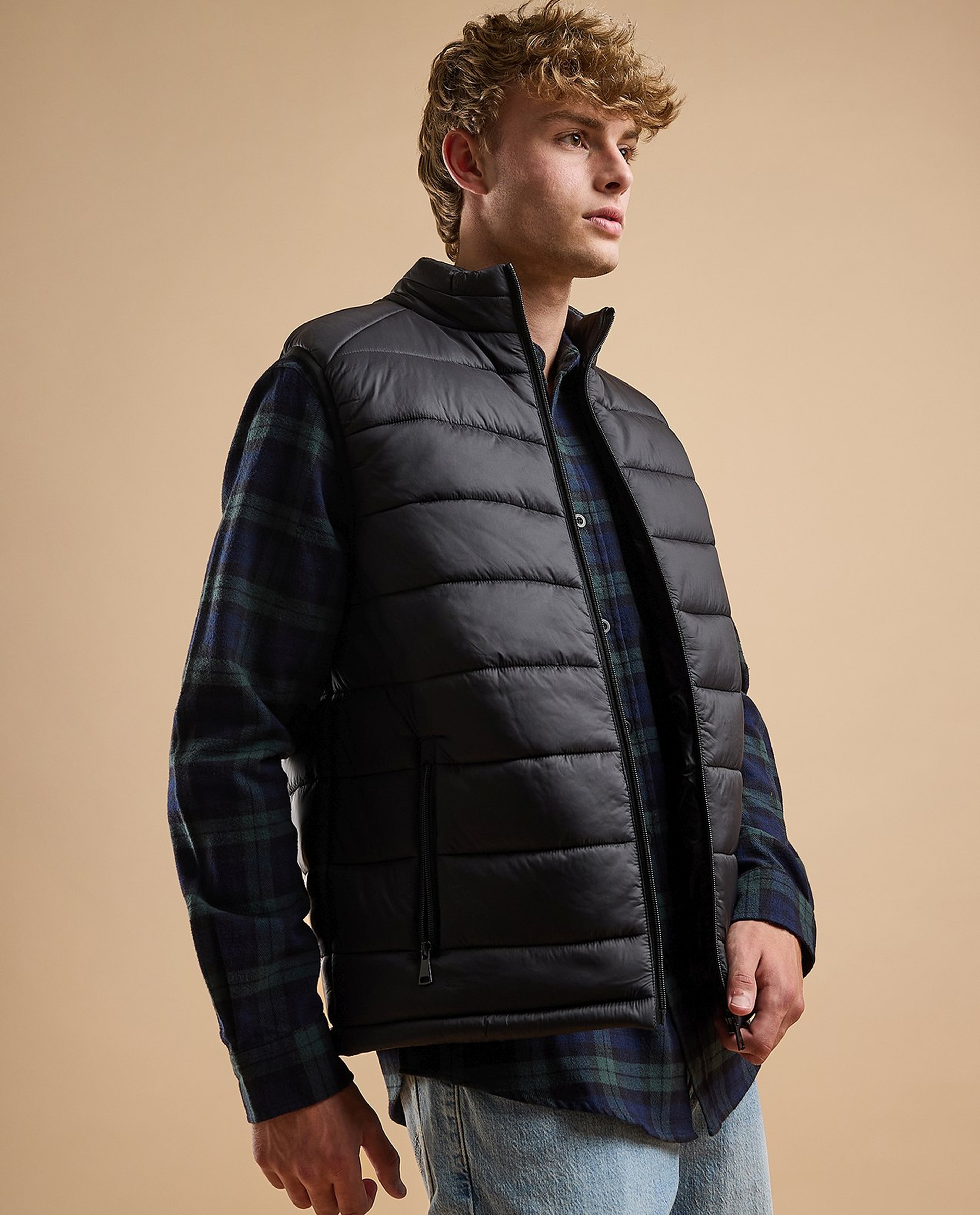 Quilted Puffer Gilet with Zipper Closure