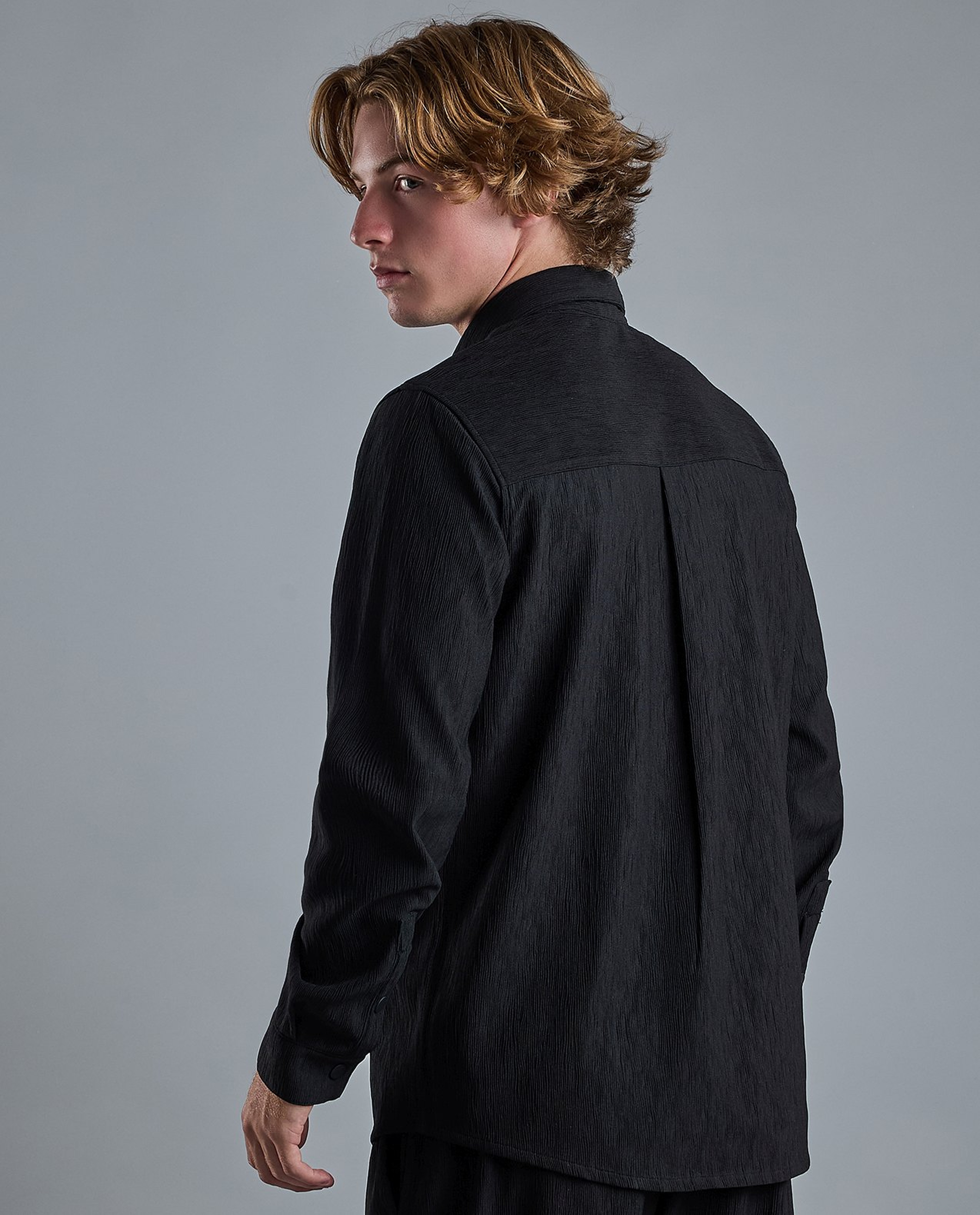 Textured Shirt with Classic Collar and Long Sleeves