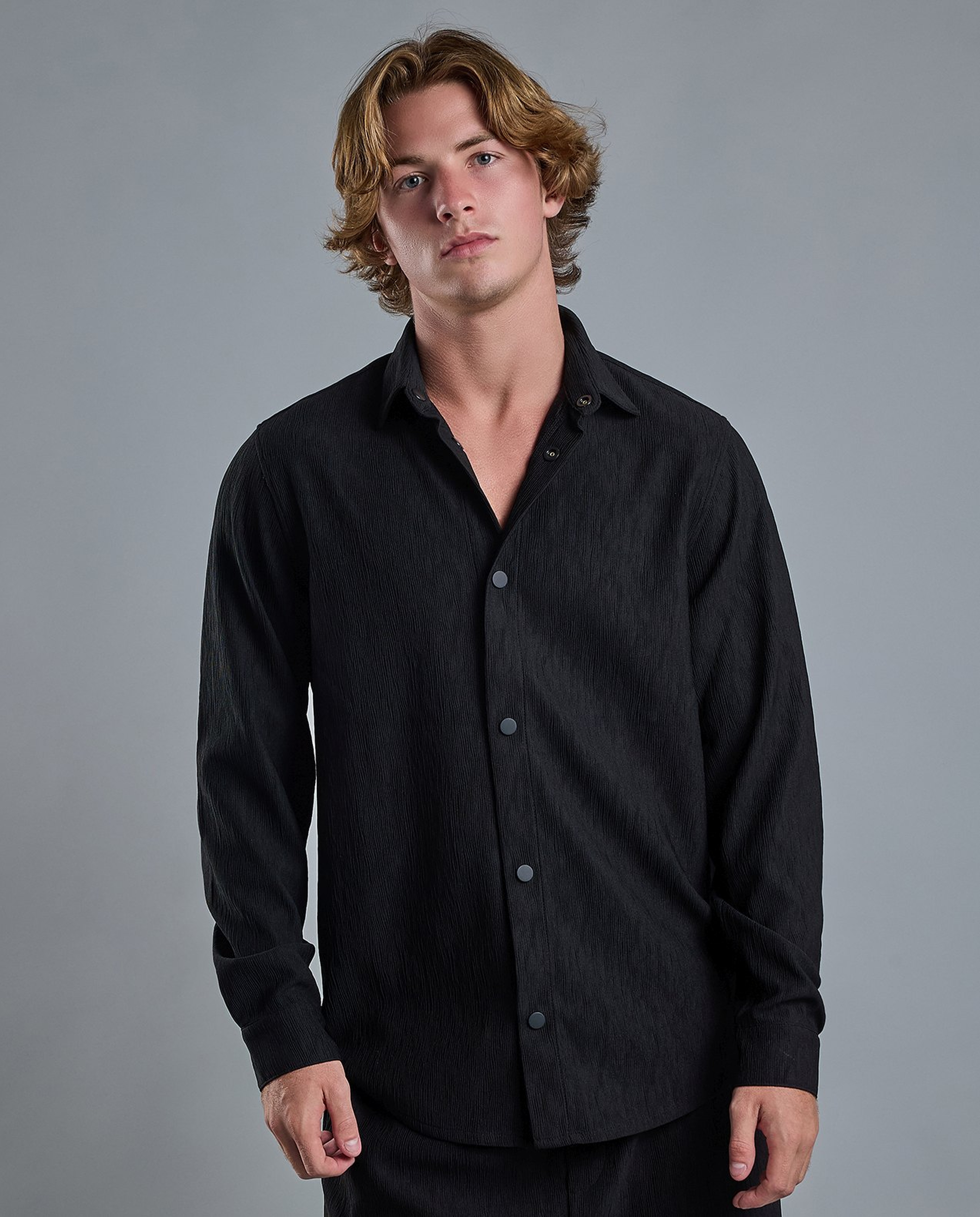 Textured Shirt with Classic Collar and Long Sleeves