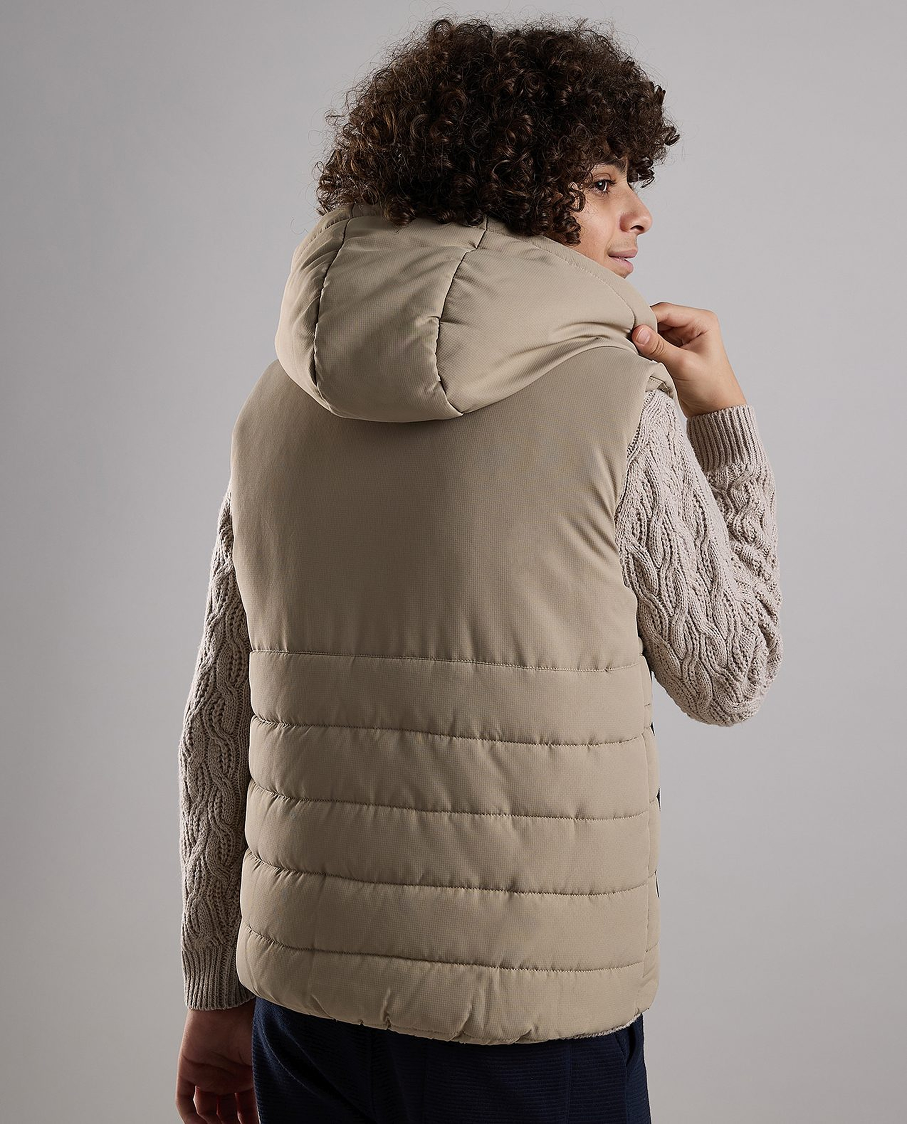 Quilted Hooded Gilet with Zipper Closure