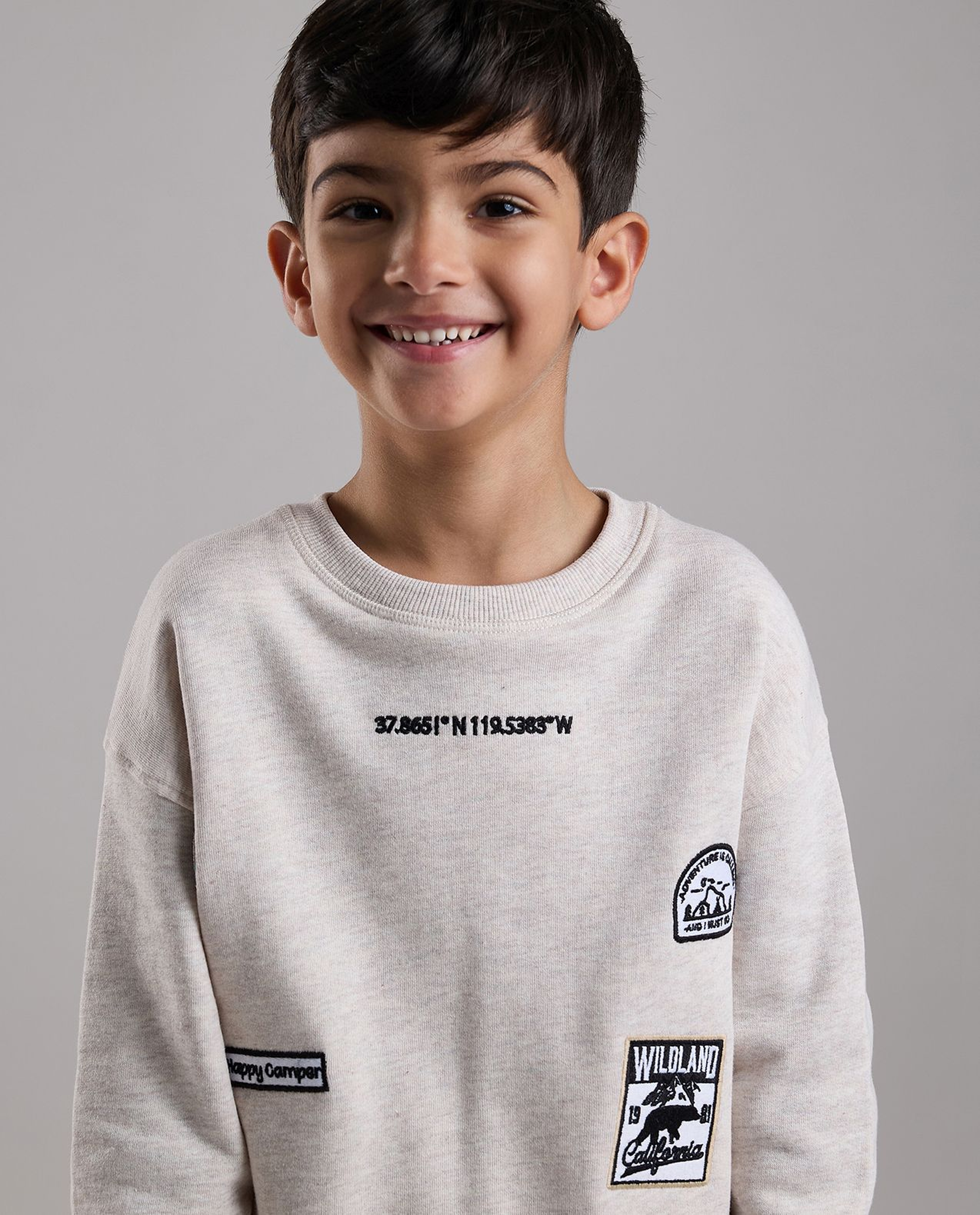 Embroidered Sweatshirt with Crew Neck and Long Sleeves