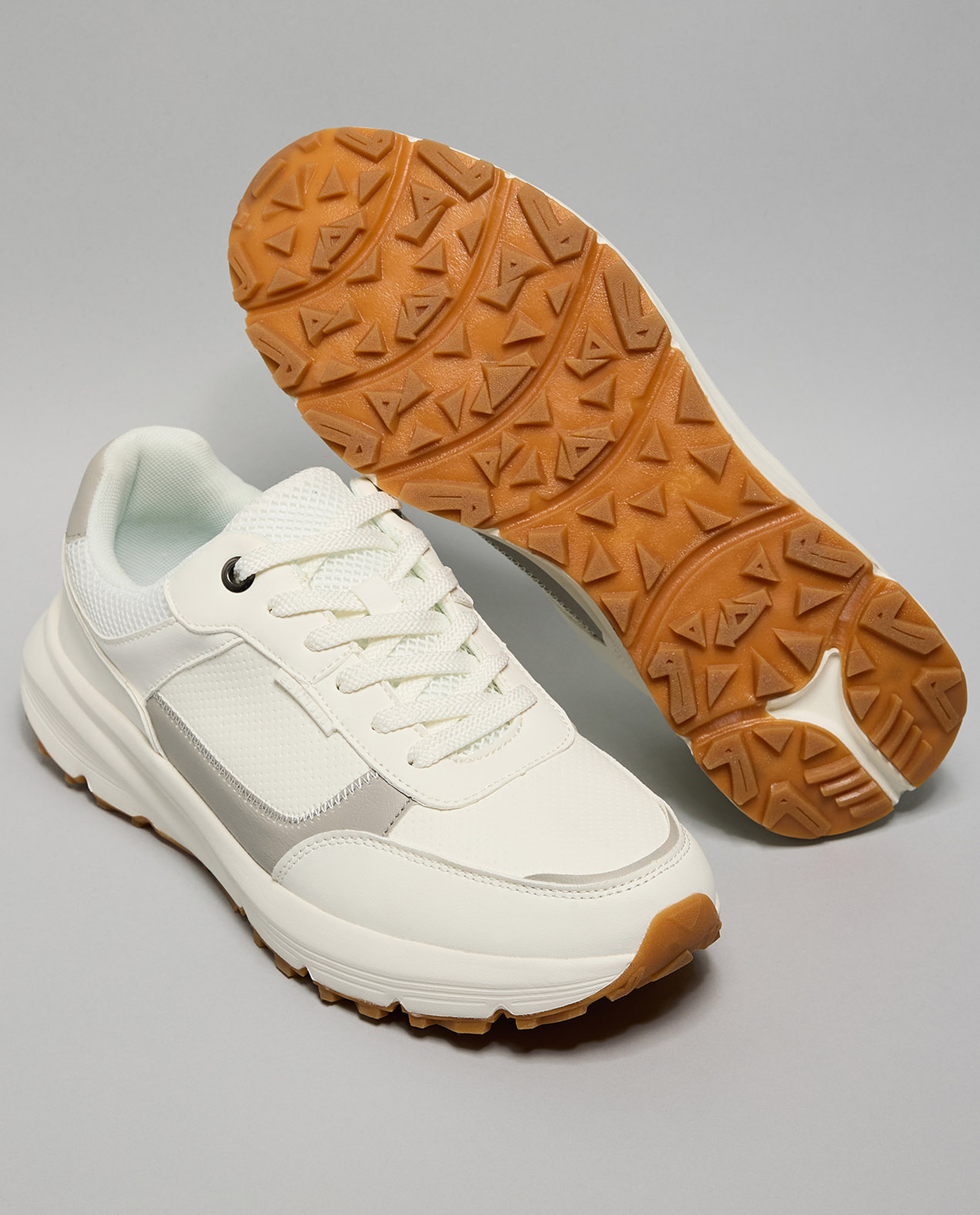 Color Block Lace Up Sneakers