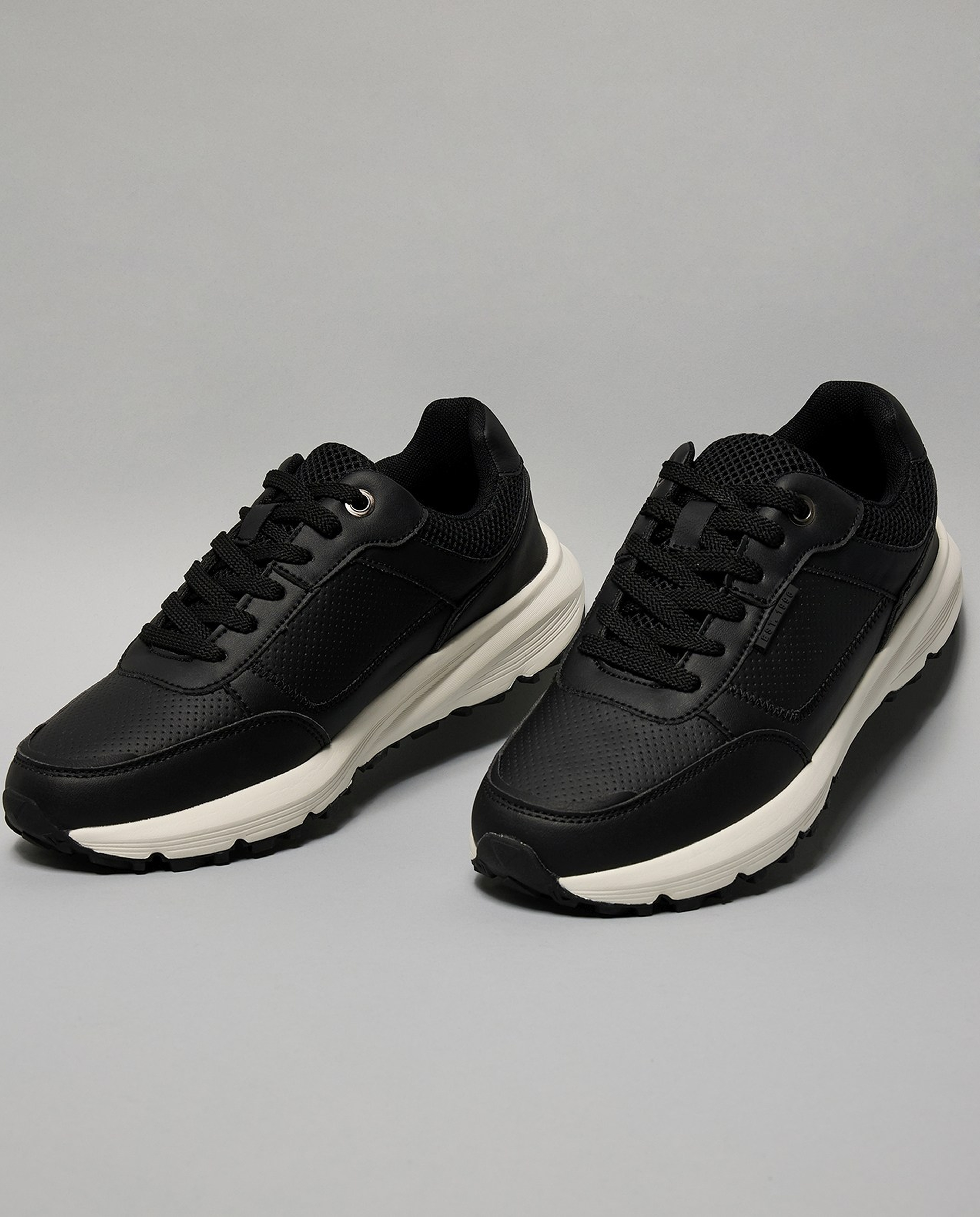 Color Block Lace Up Sneakers