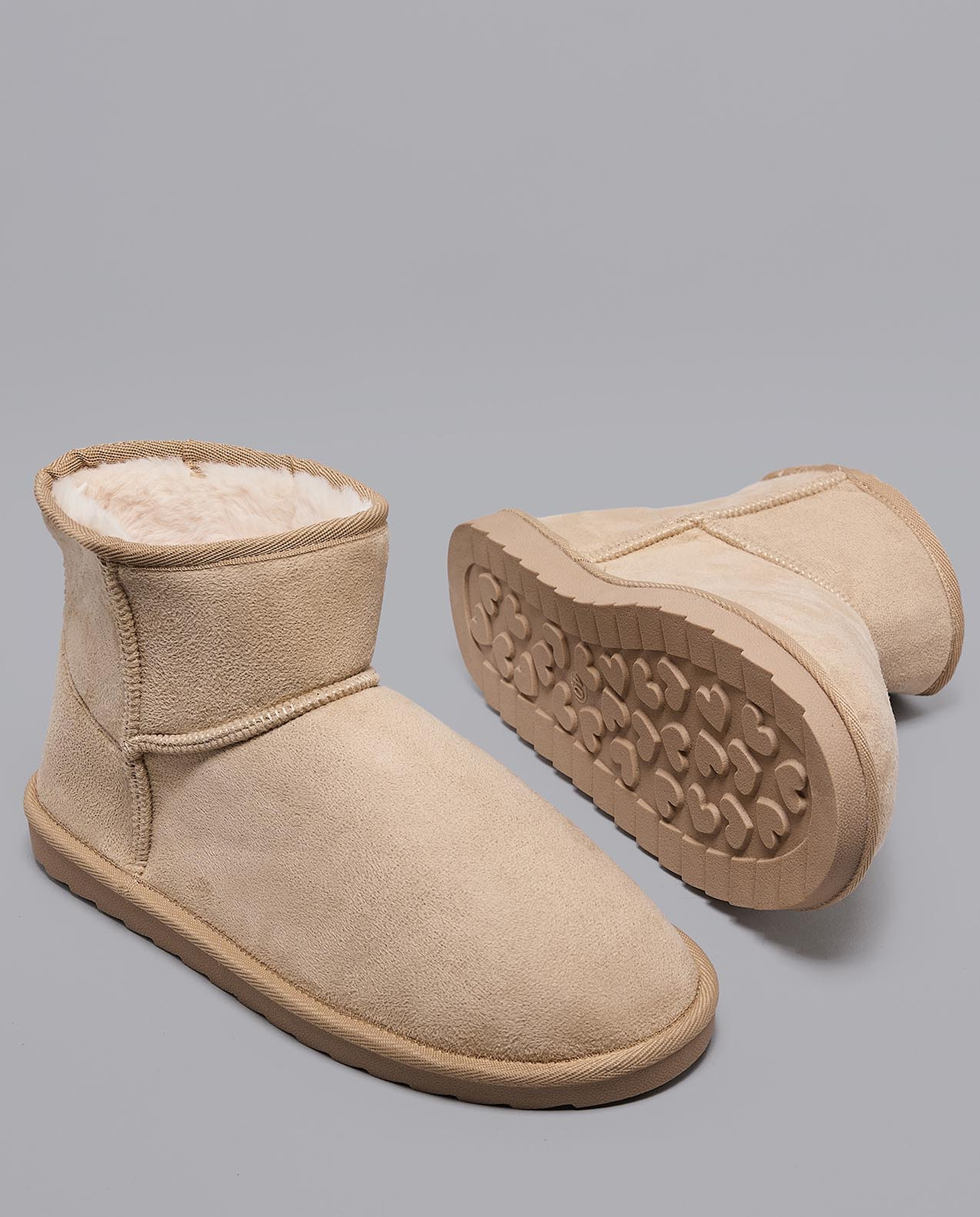 Textured Winter Ankle Boots