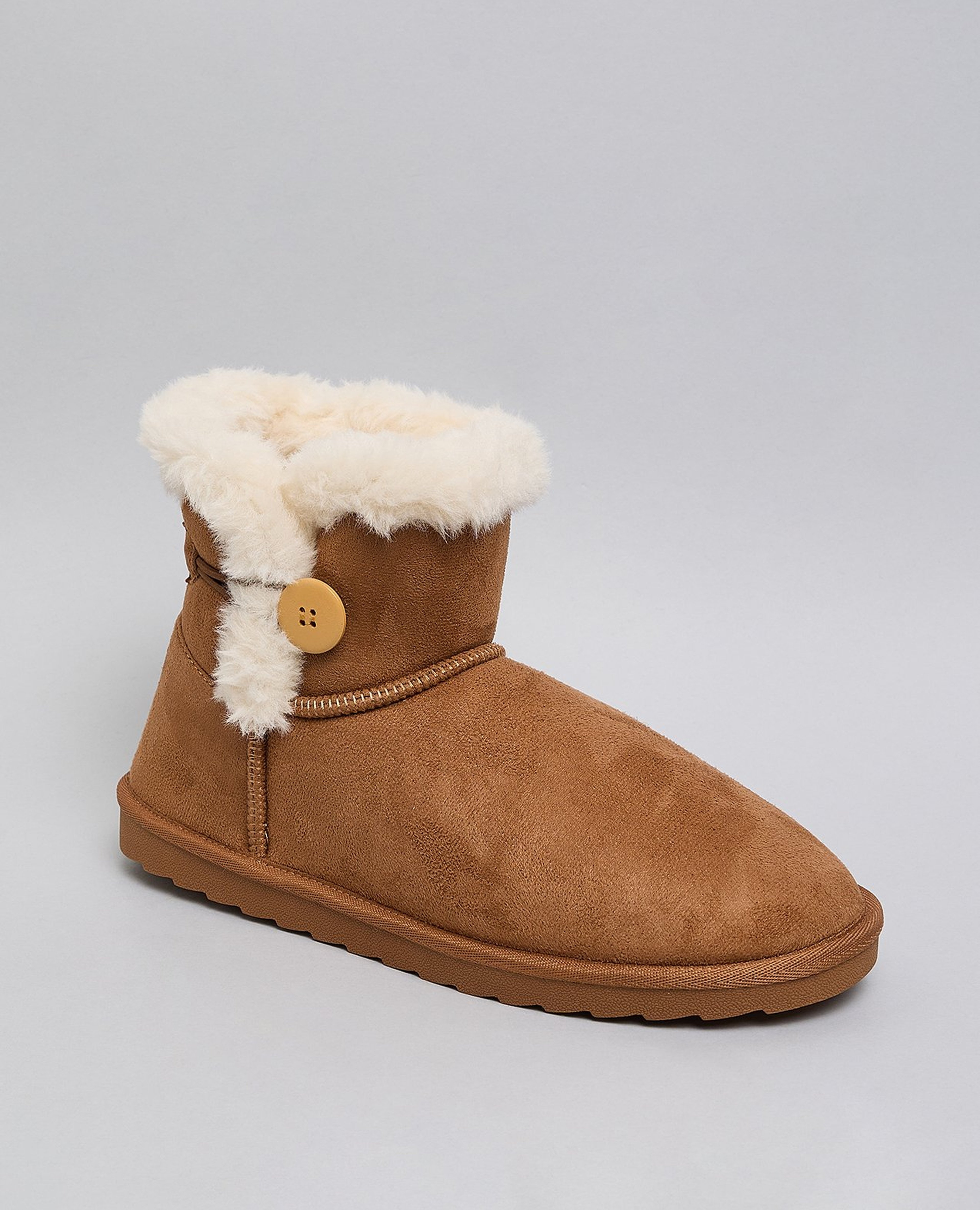 Textured Winter Ankle Boots