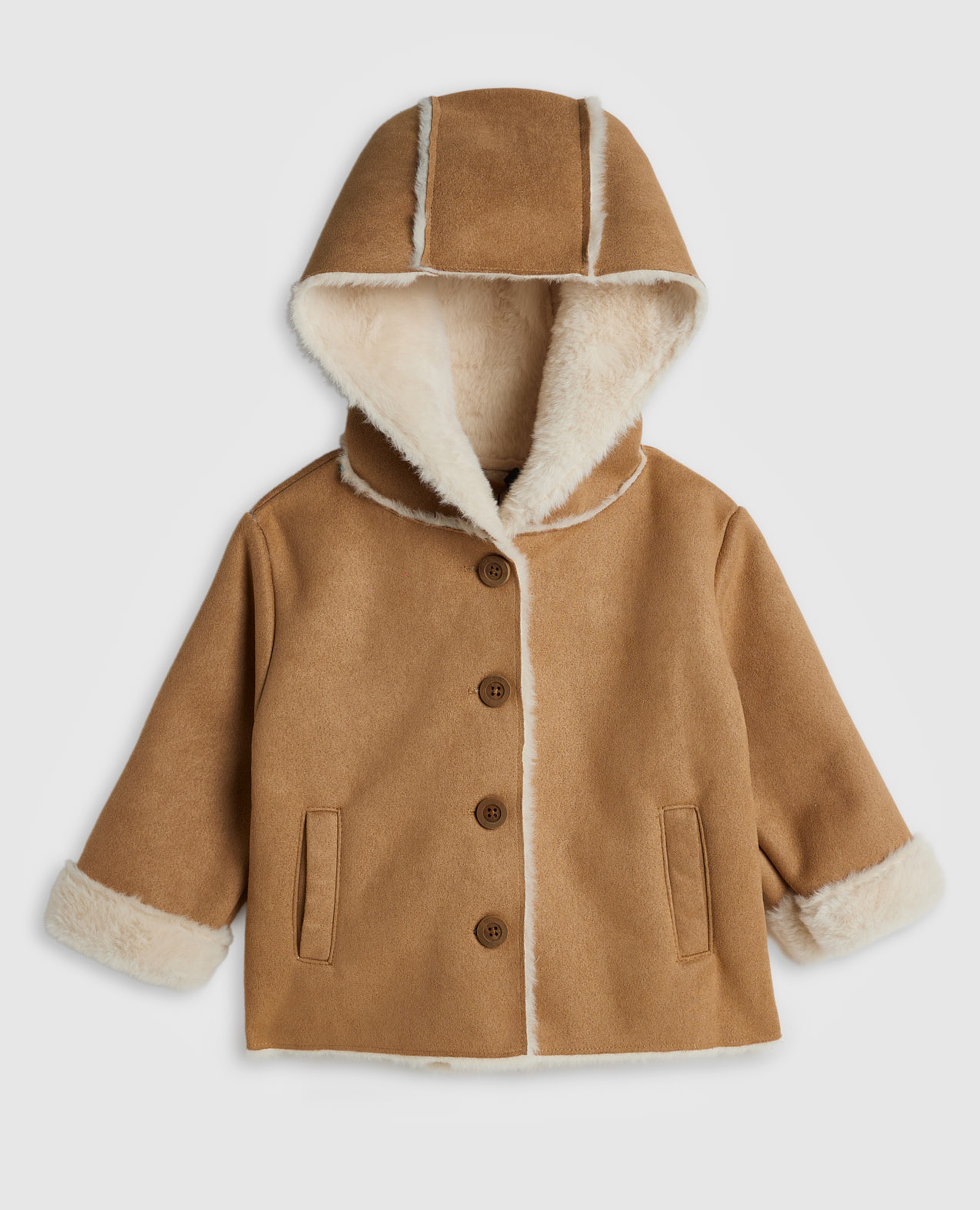 جاكيت بلونين بهودي وأزرار