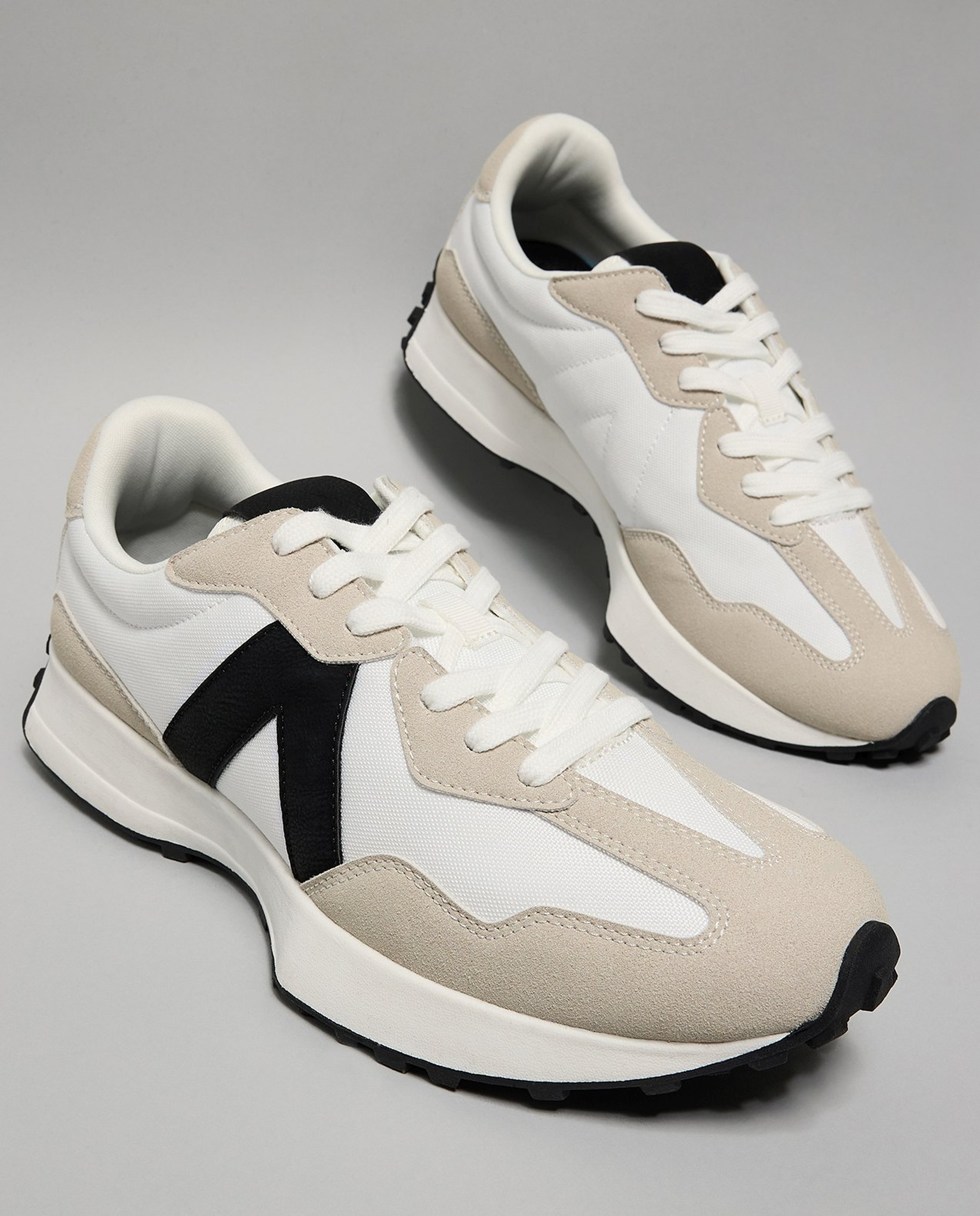 Color Block Lace Up Sneakers