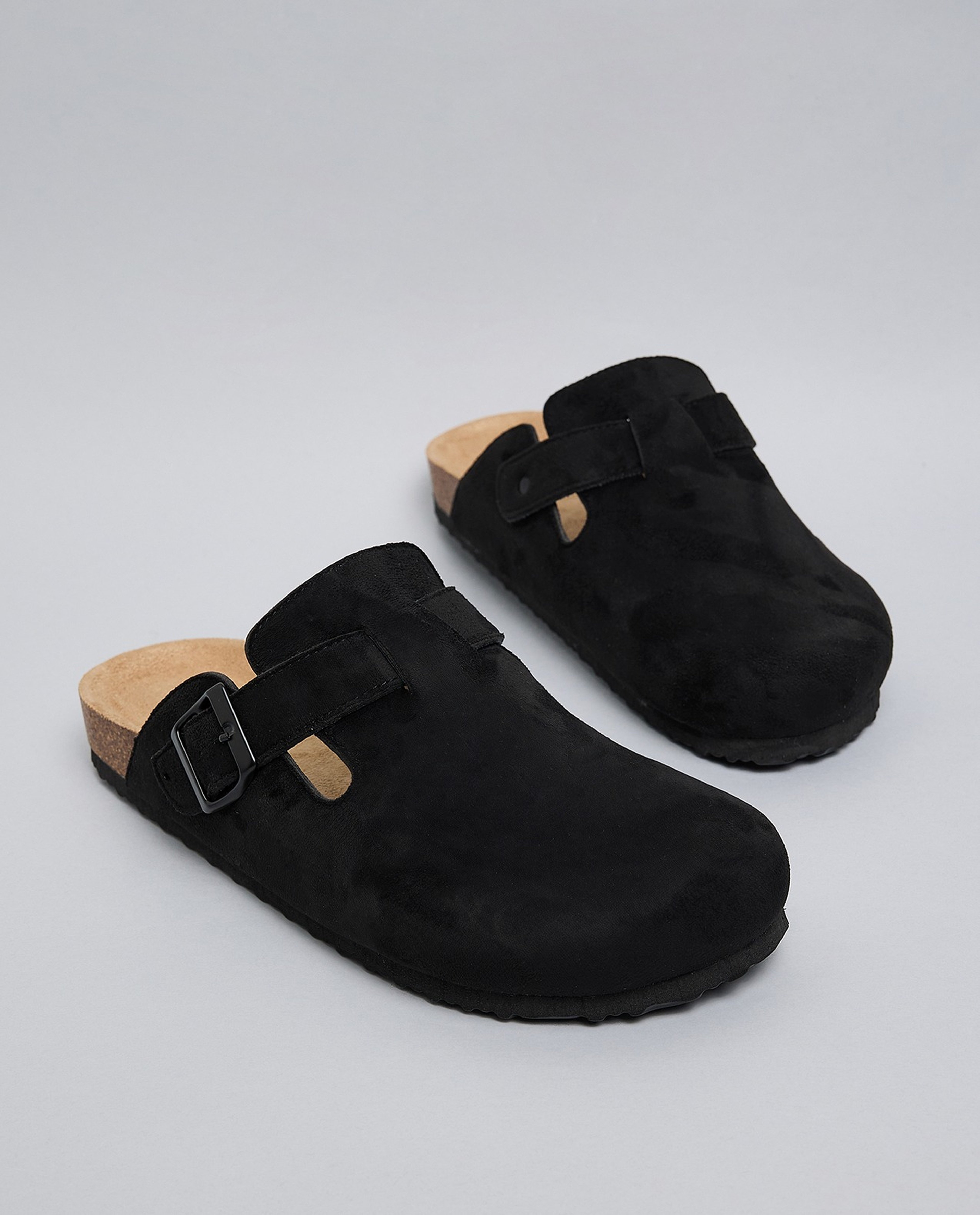 Textured Clogs