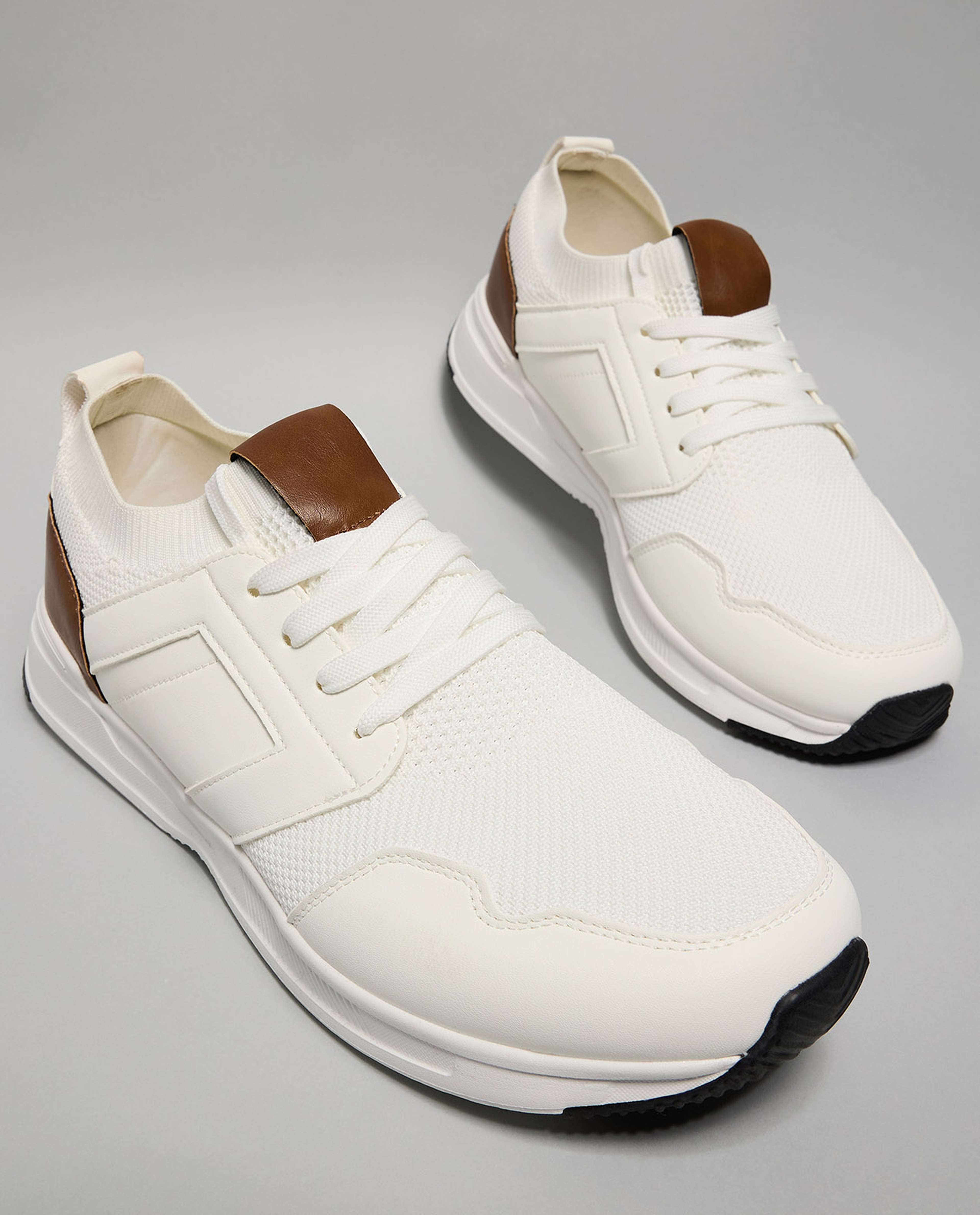 Color Block Lace Up Sneakers