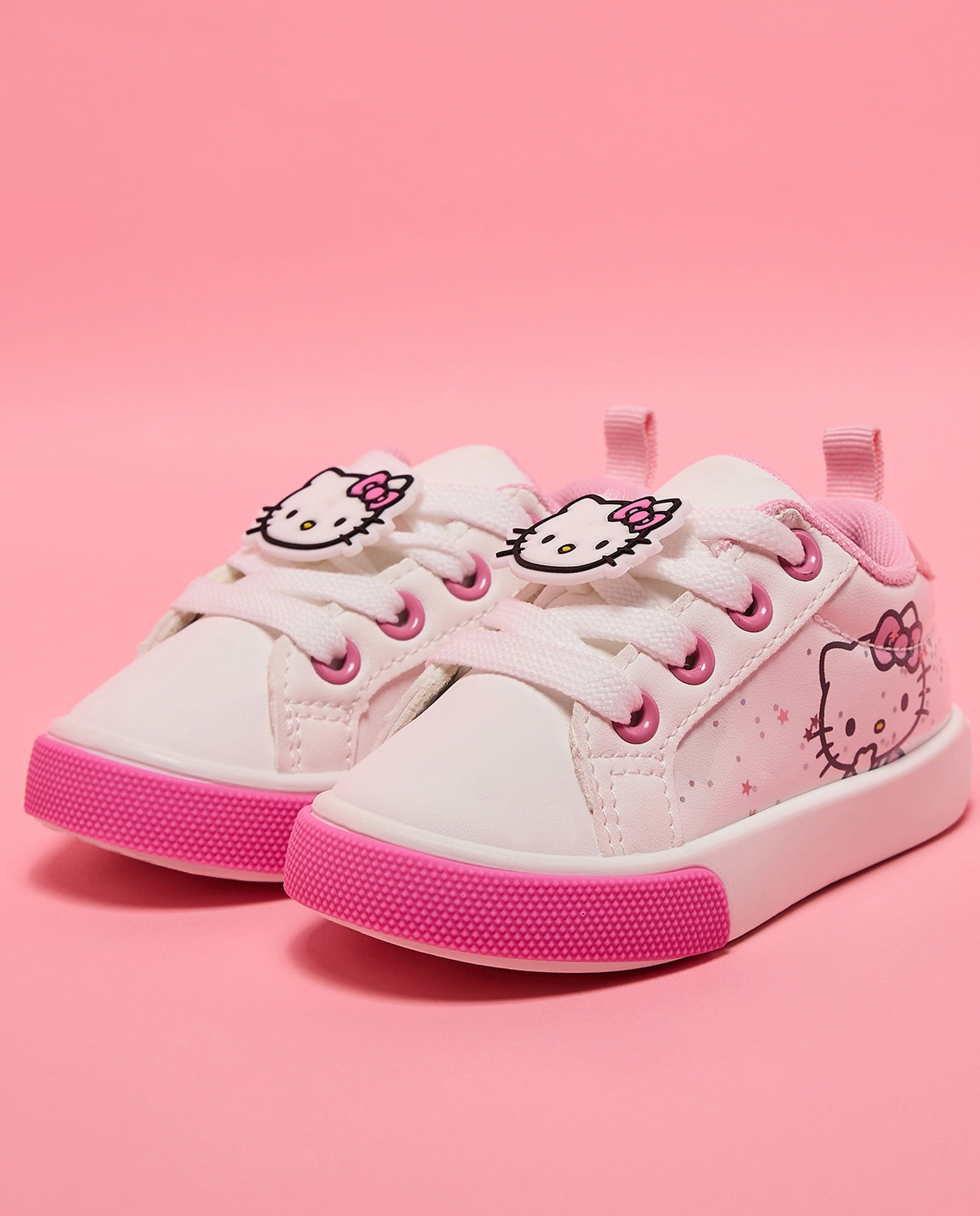Hello Kitty Low Top Sneakers