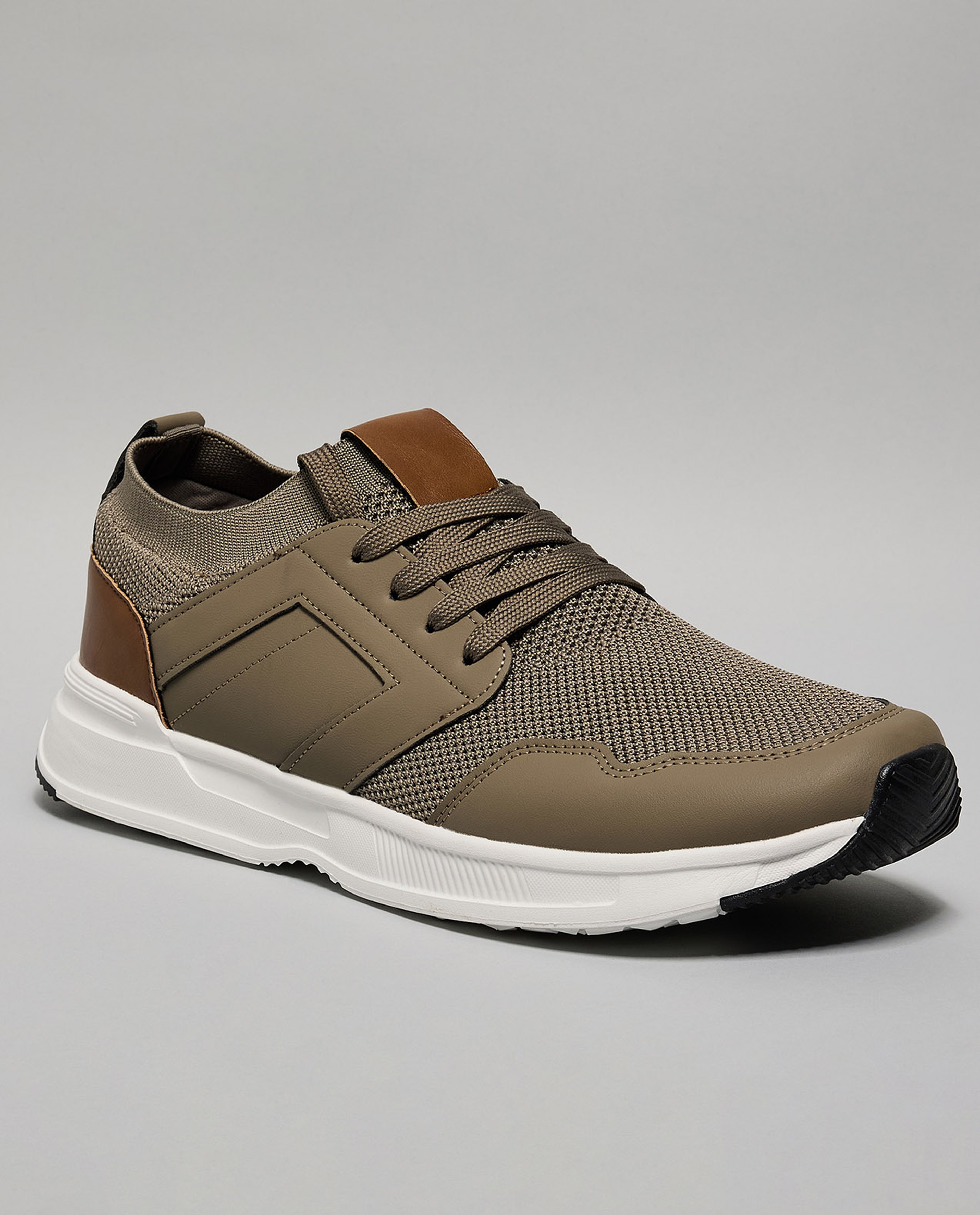 Color Block Lace Up Sneakers