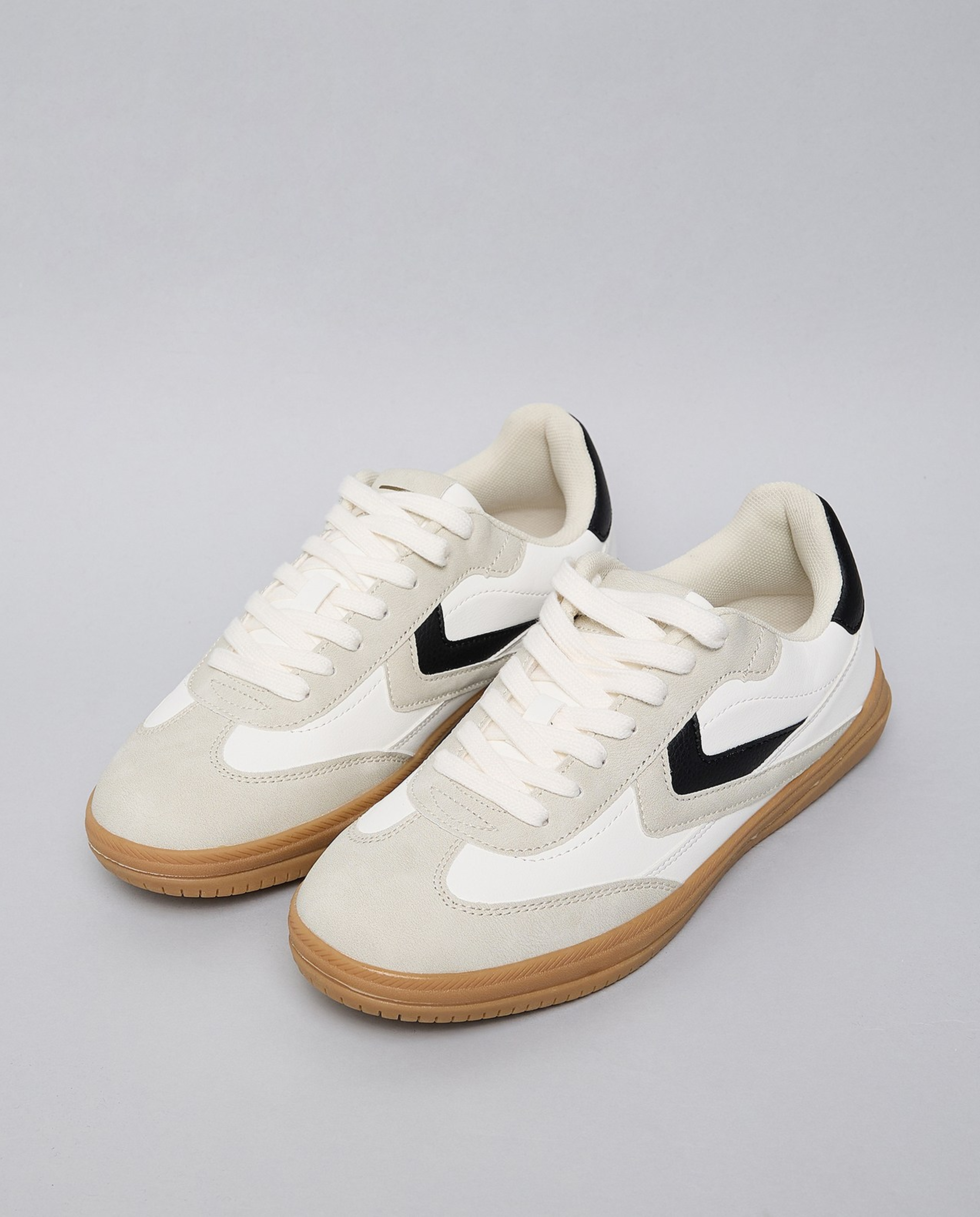 Color Block Lace Up Sneakers