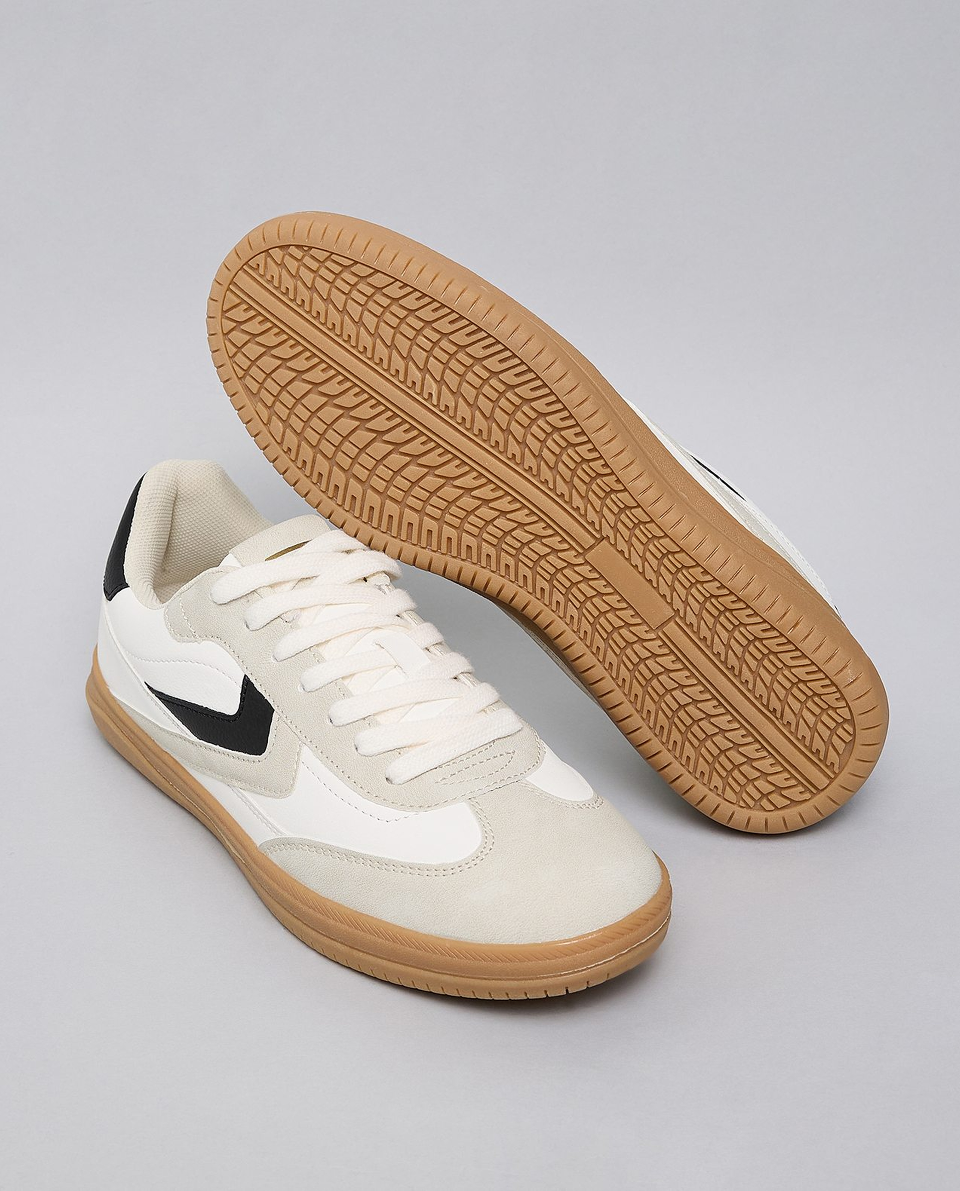 Color Block Lace Up Sneakers