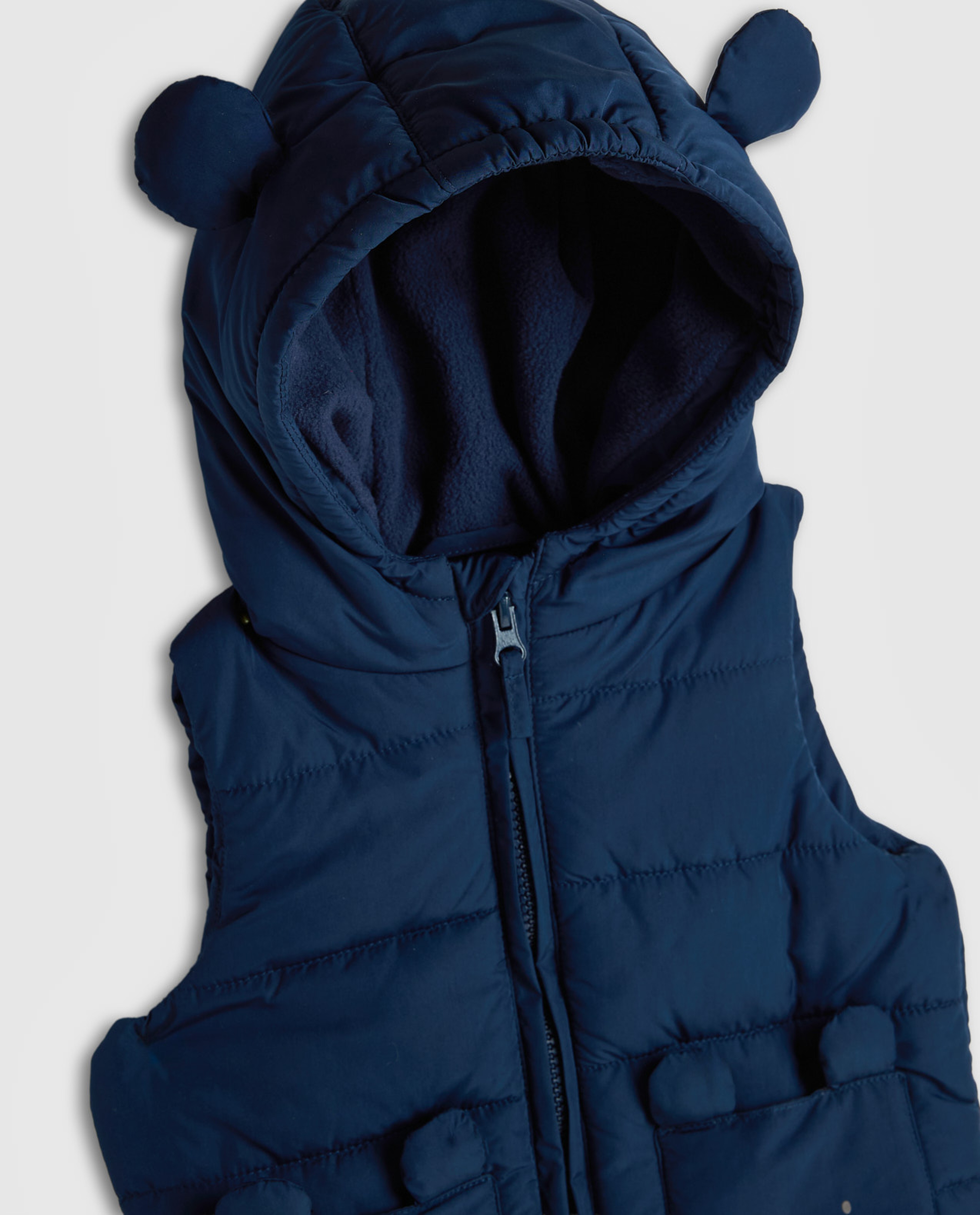 Quilted Hooded Gilet with Zipper Closure