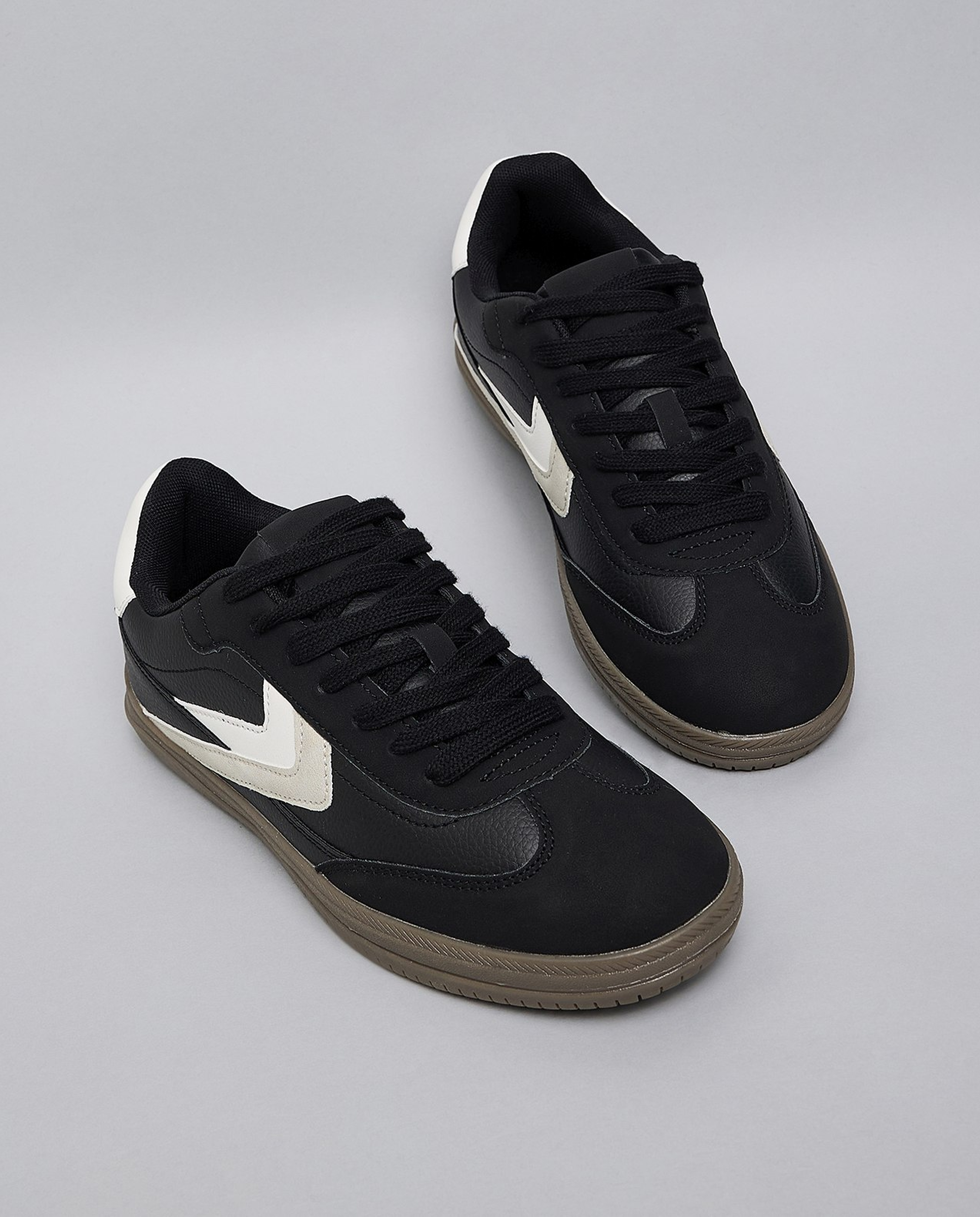 Color Block Lace Up Sneakers