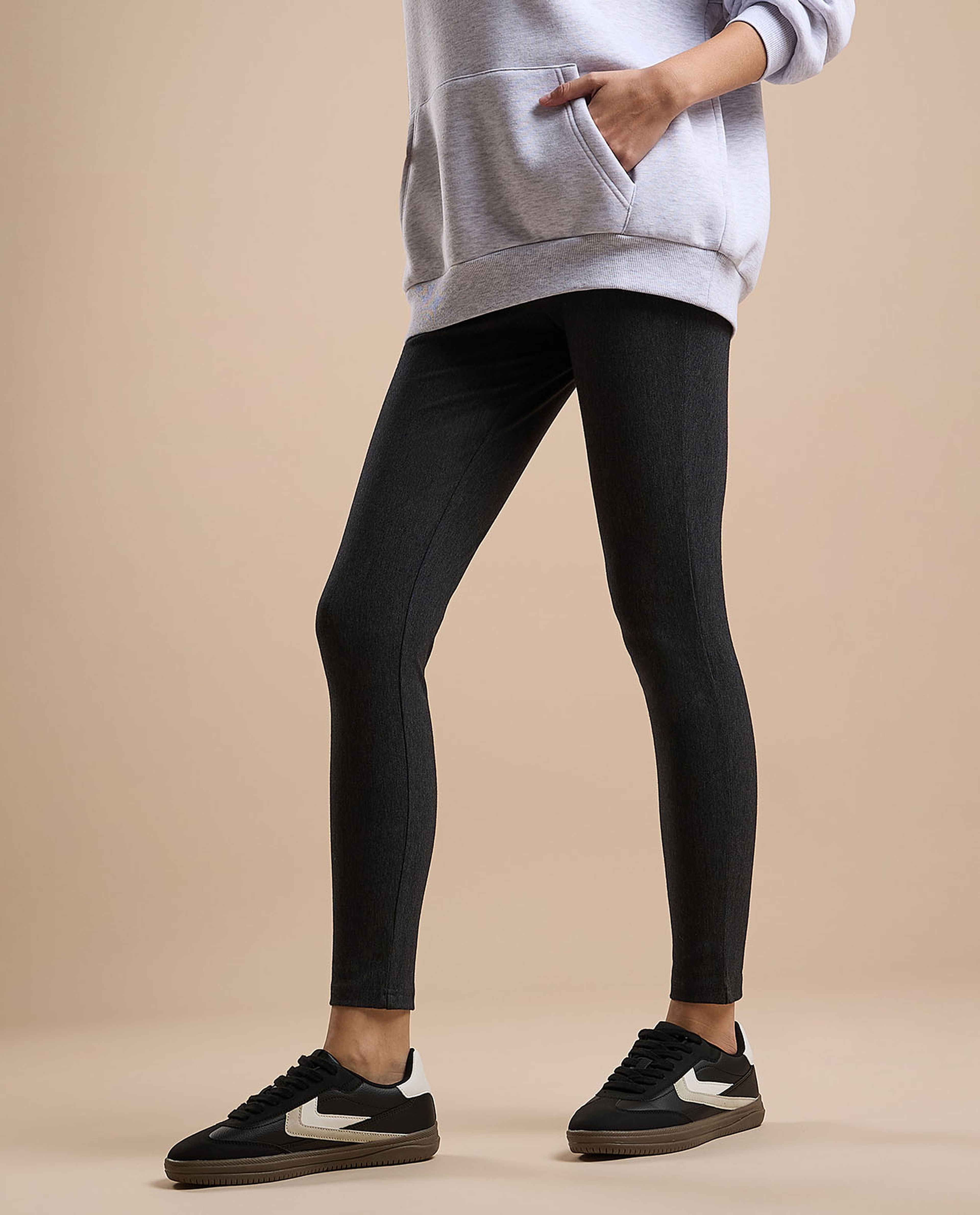 Color Block Lace Up Sneakers