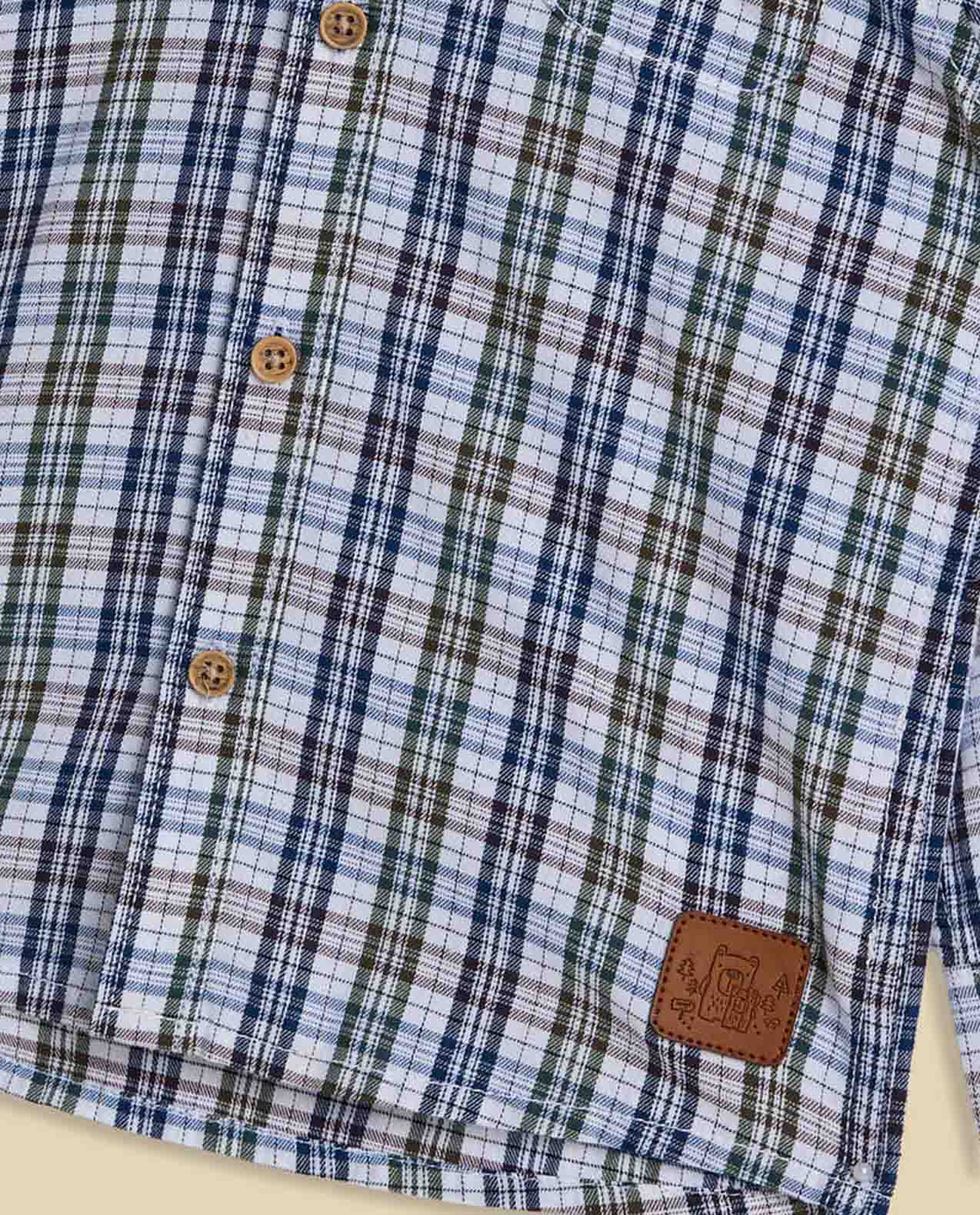 Plaid Hooded Shirt with Long Sleeves