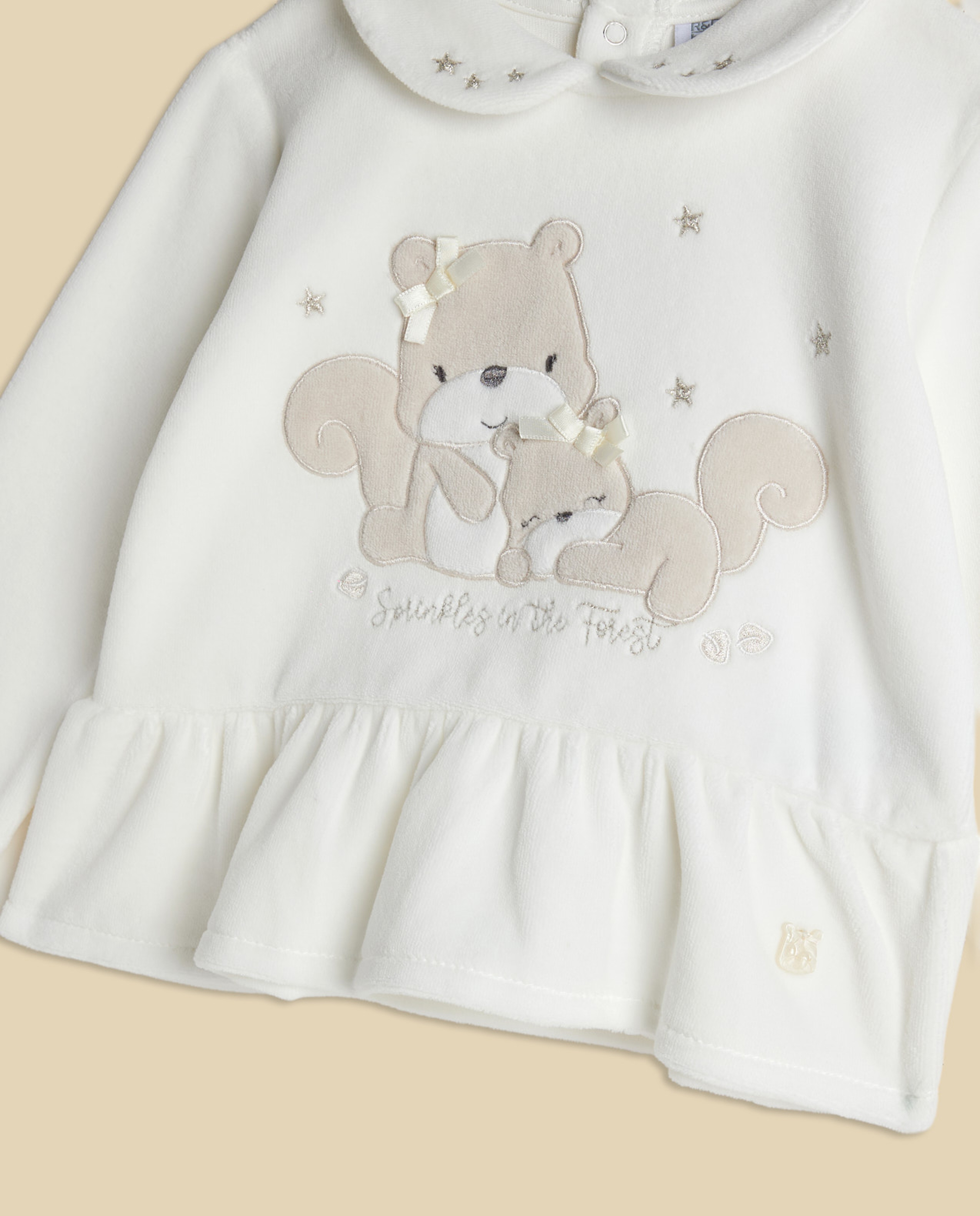 Appliqued Collared Clothing Set