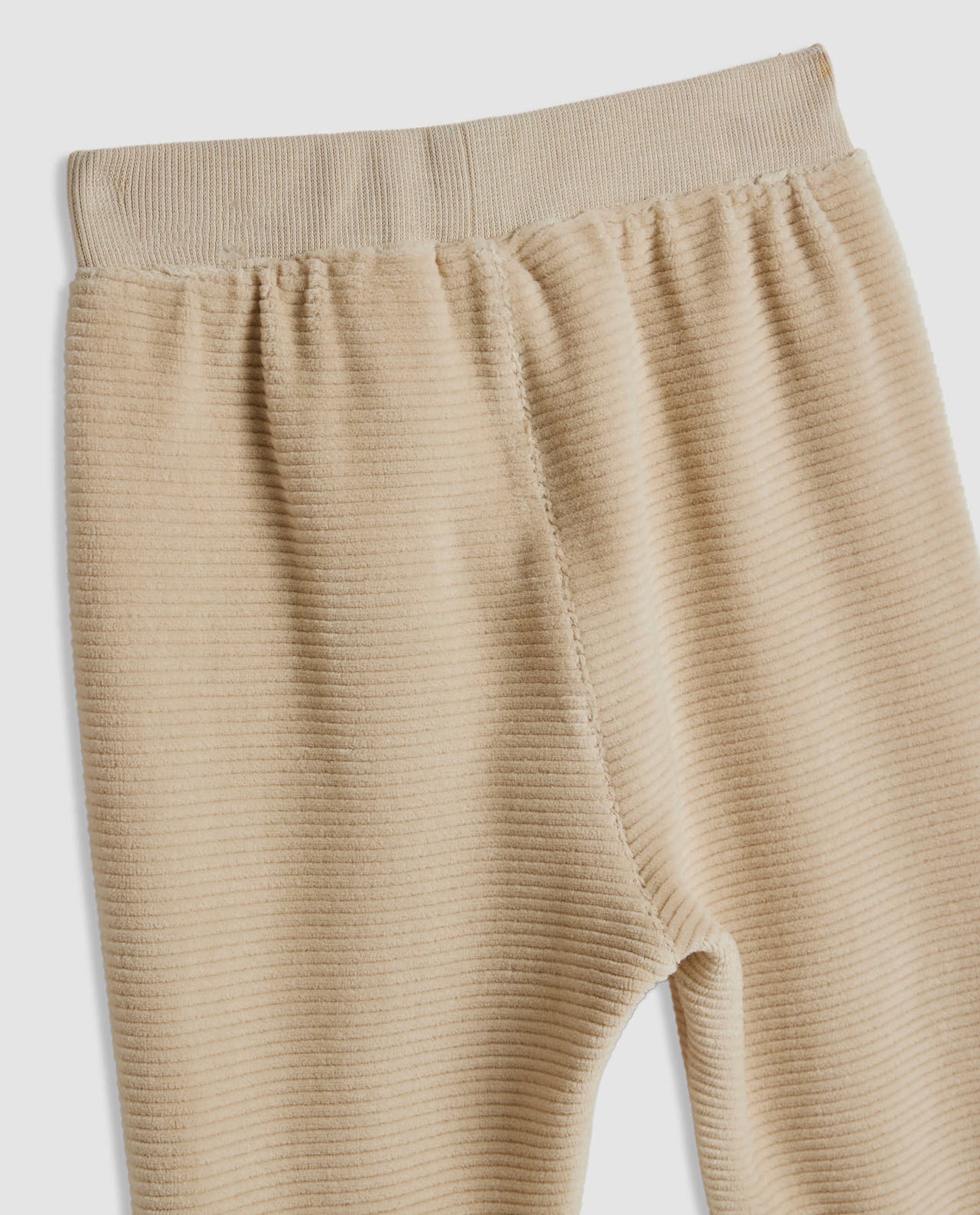 Appliqued Clothing Set with Headband