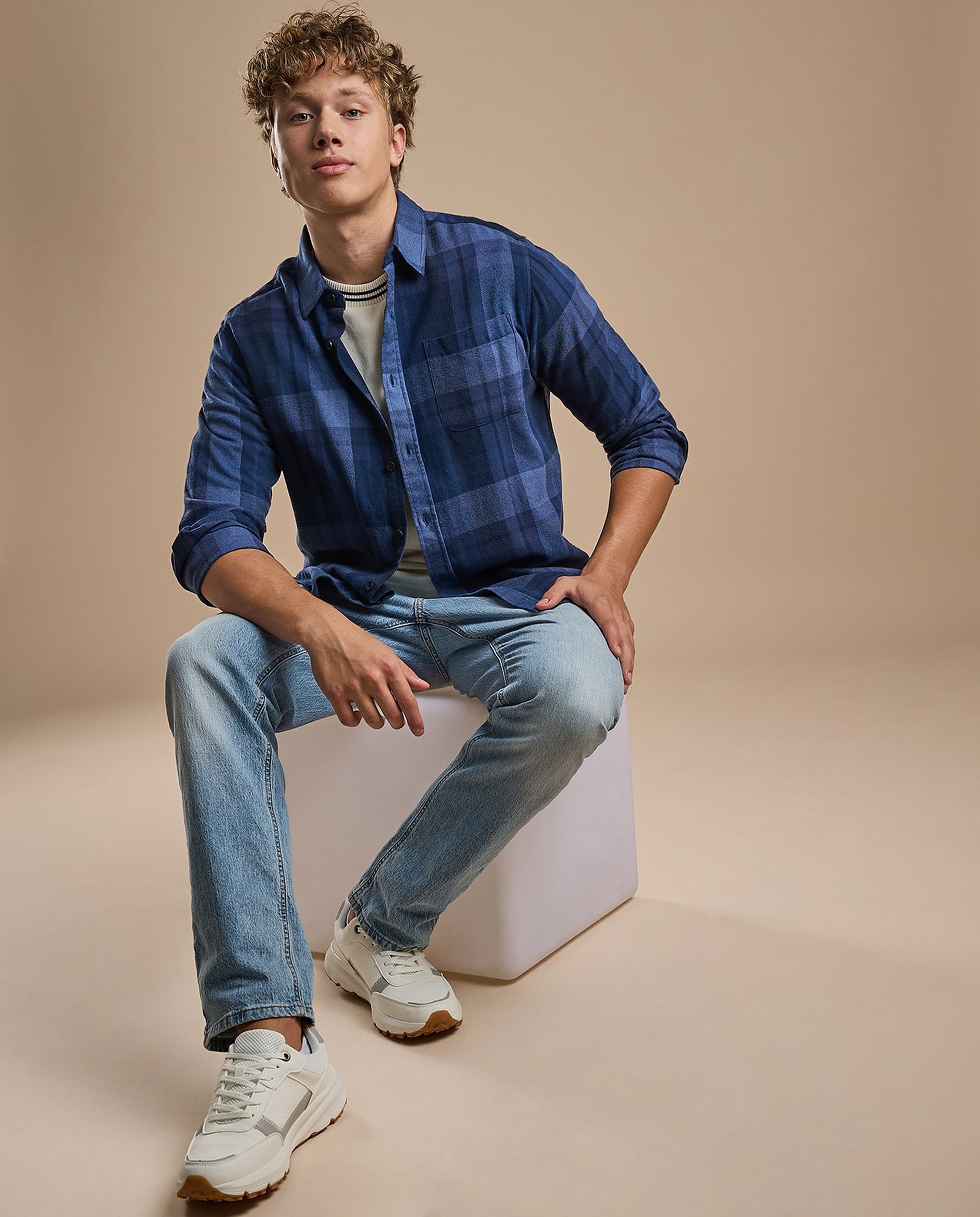 Plaid Shirt with Classic Collar and Long Sleeves