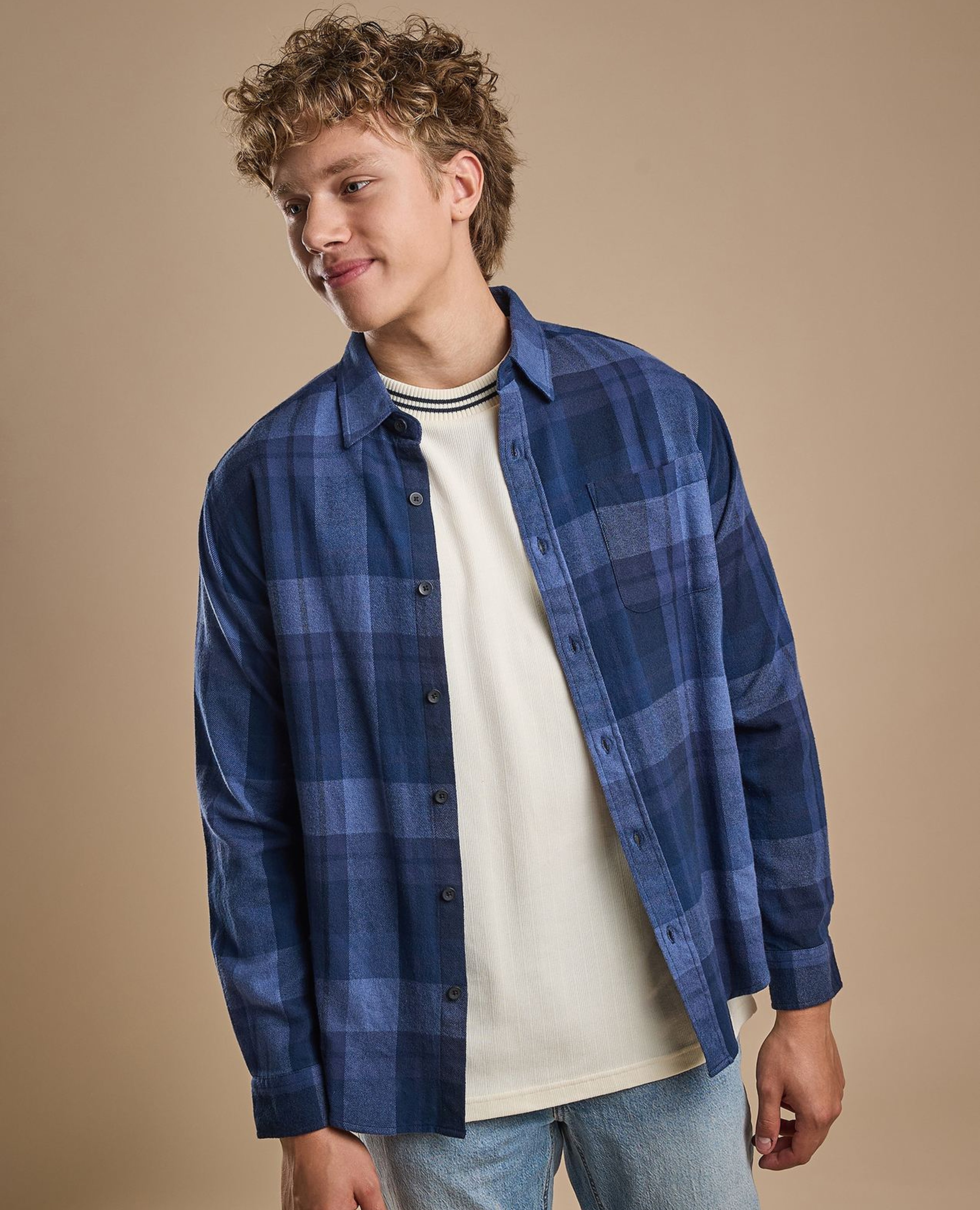 Plaid Shirt with Classic Collar and Long Sleeves