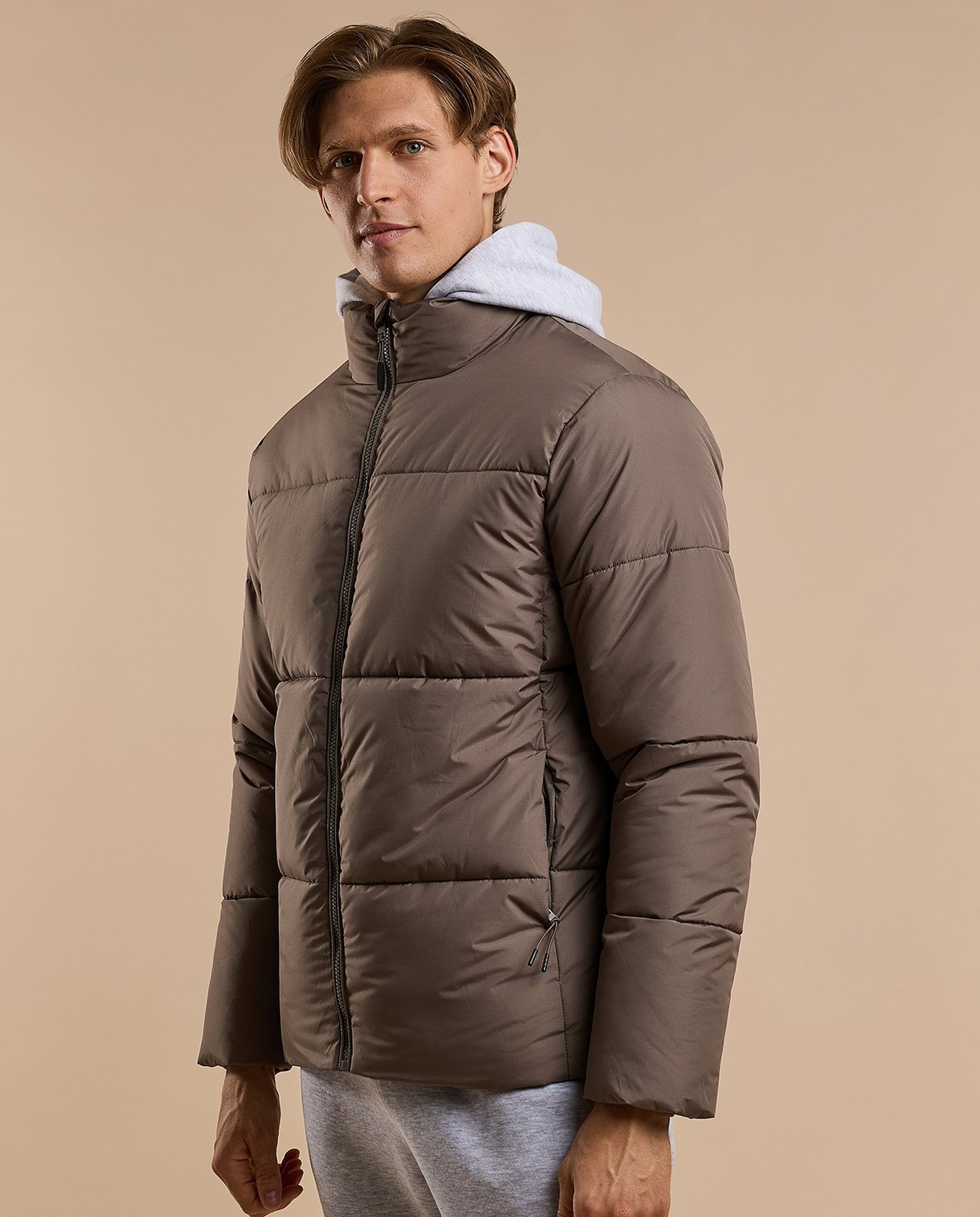 Quilted Puffer Jacket with Zipper Closure